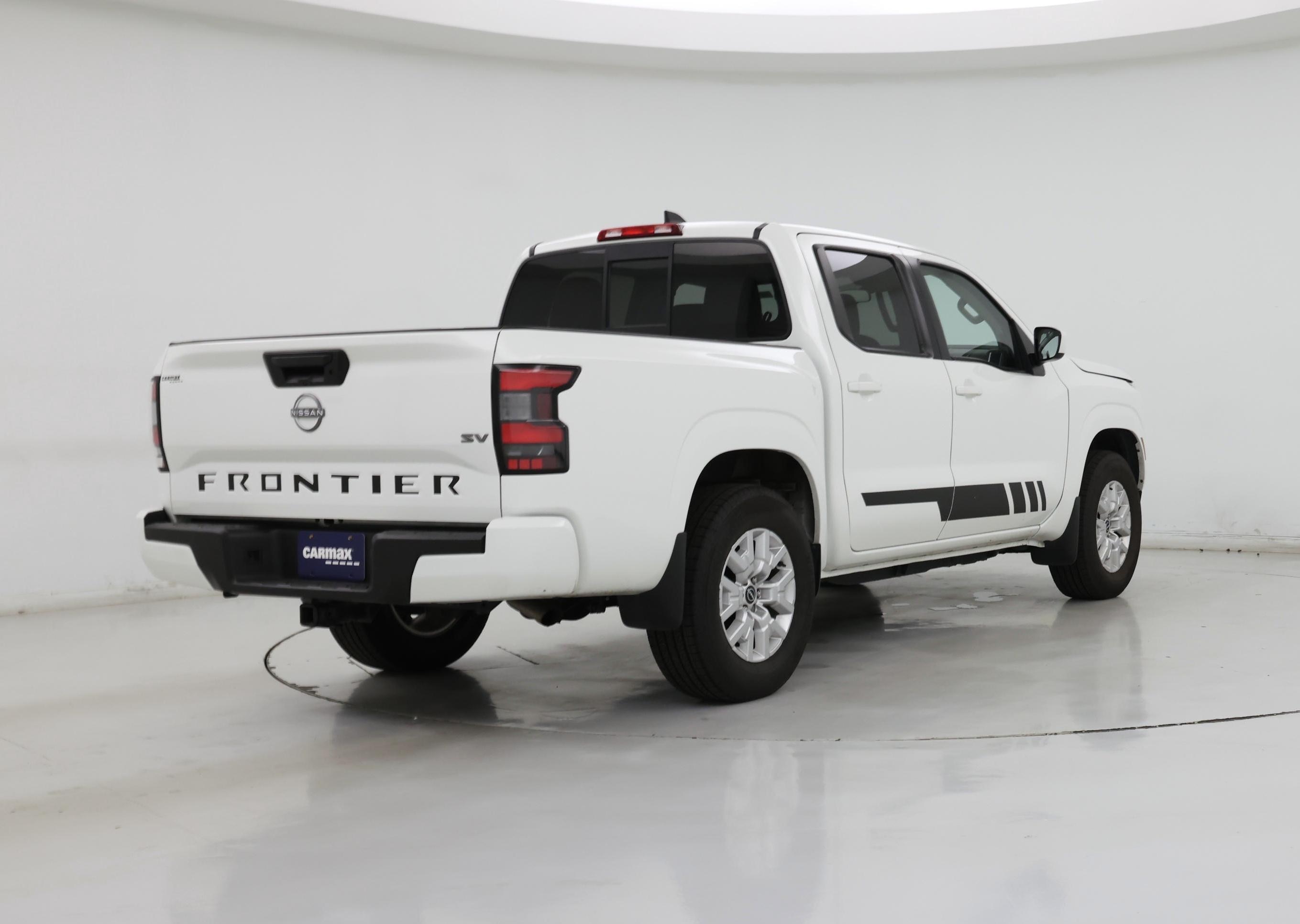 Thumbnail: 2022 Nissan Frontier - 8