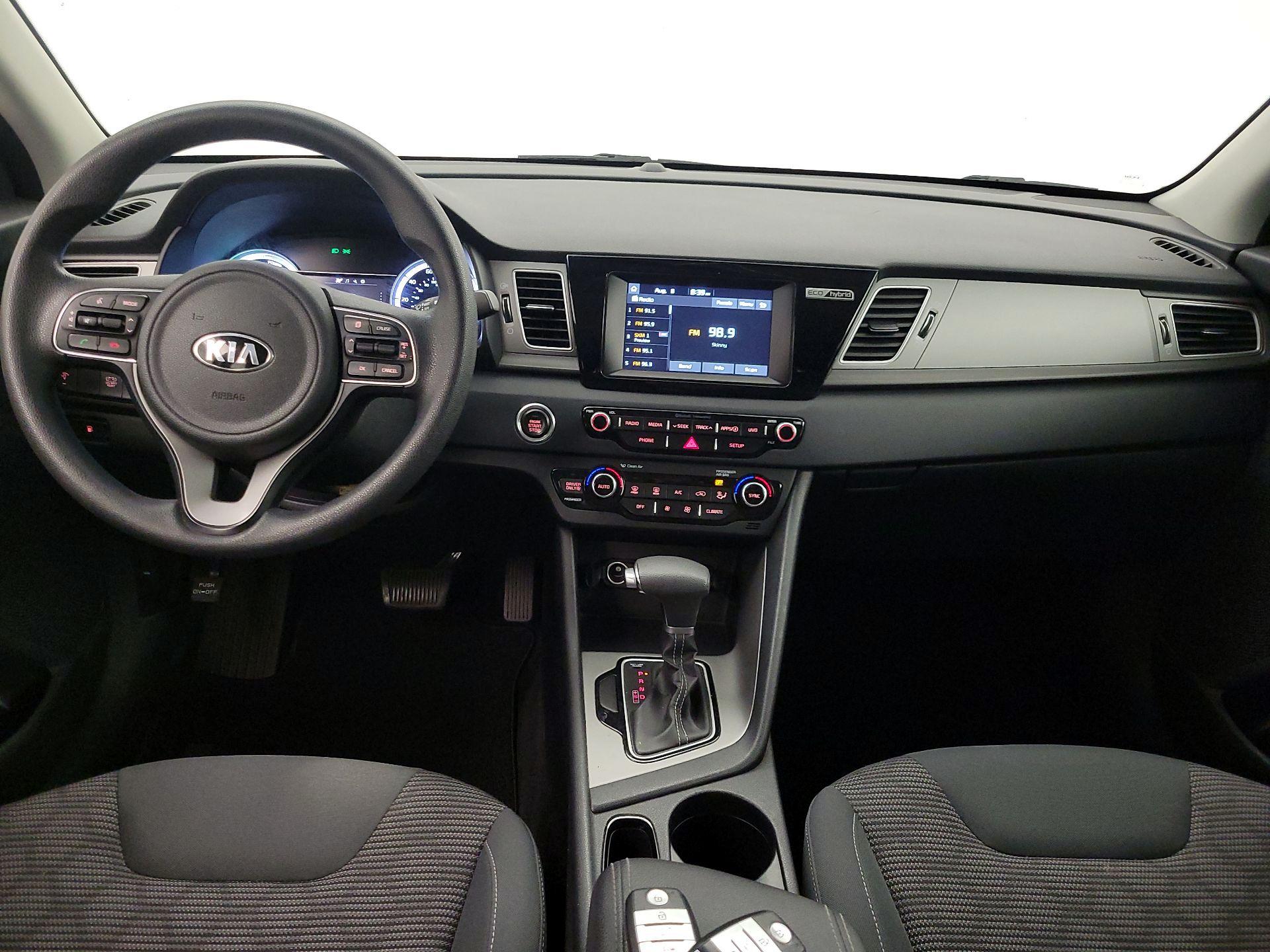 Thumbnail: 2018 Kia Niro - 9