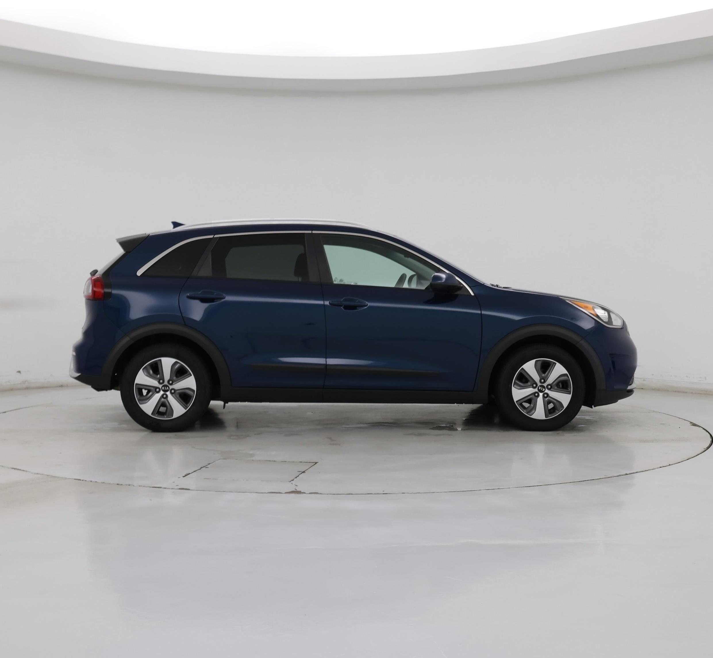 Thumbnail: 2018 Kia Niro - 7