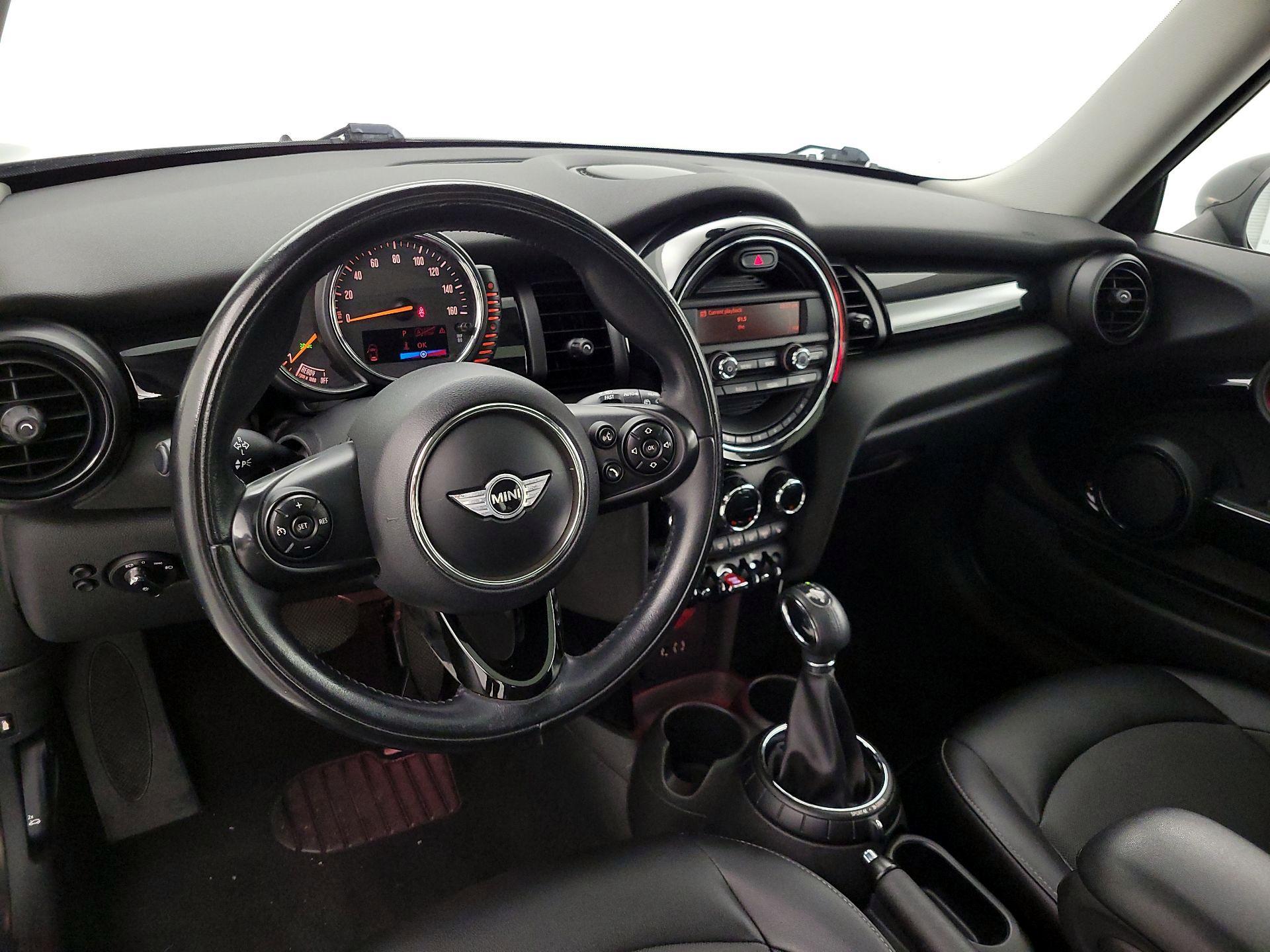 Thumbnail: 2014 MINI Cooper Hardtop - 9