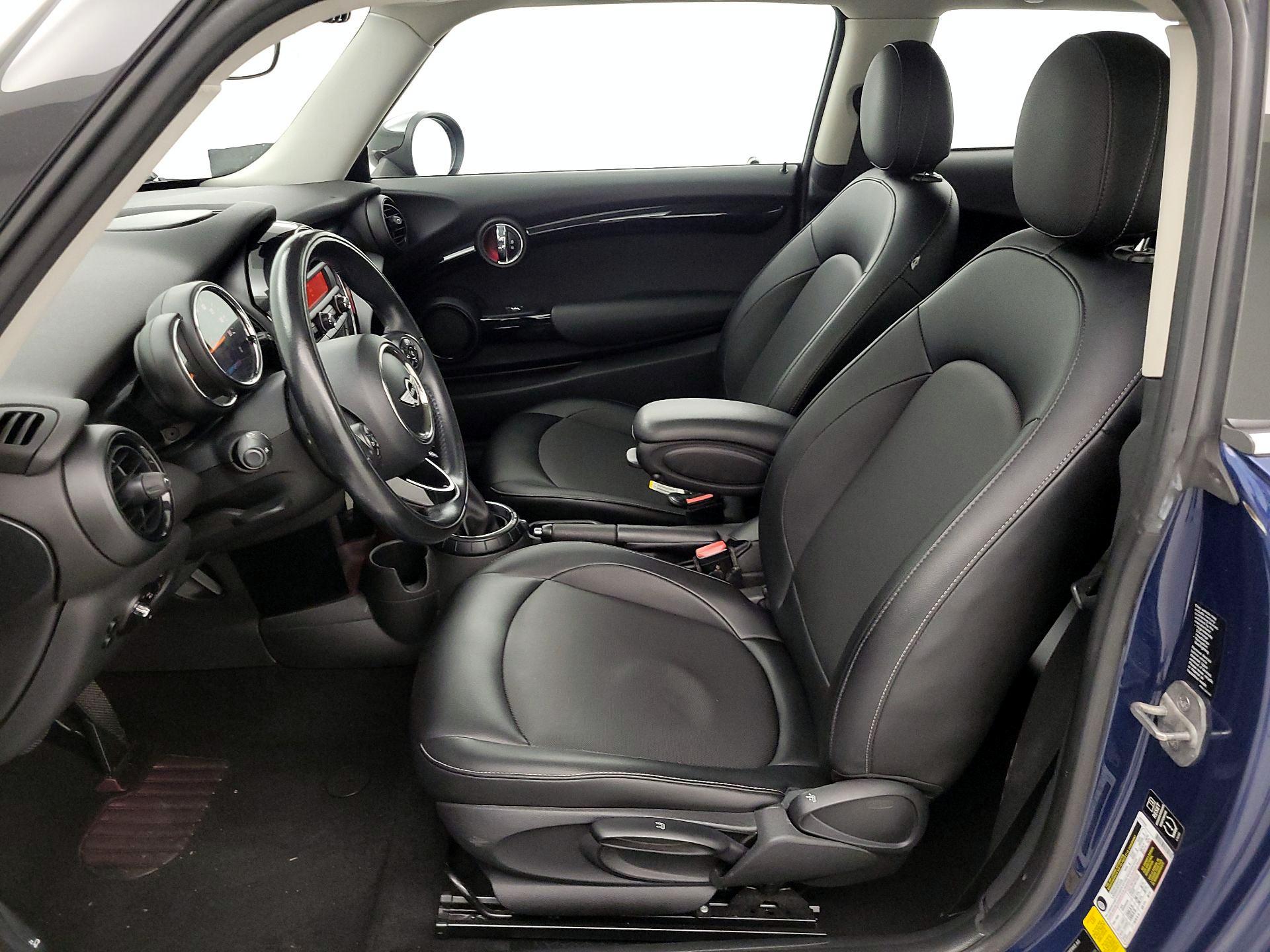 Thumbnail: 2014 MINI Cooper Hardtop - 11