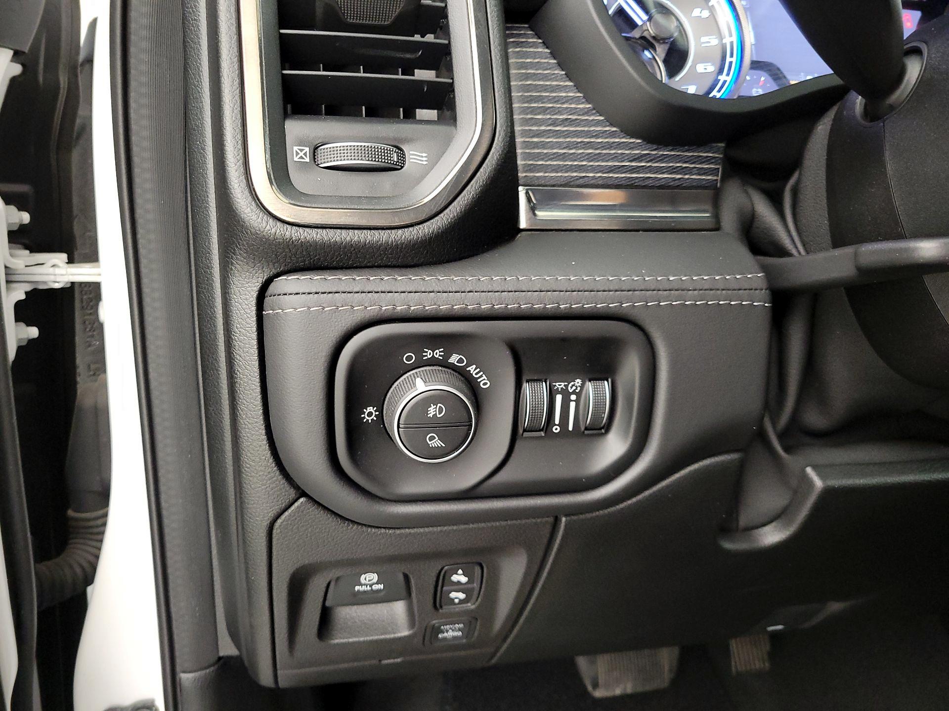 Thumbnail: 2020 RAM 1500 - 13