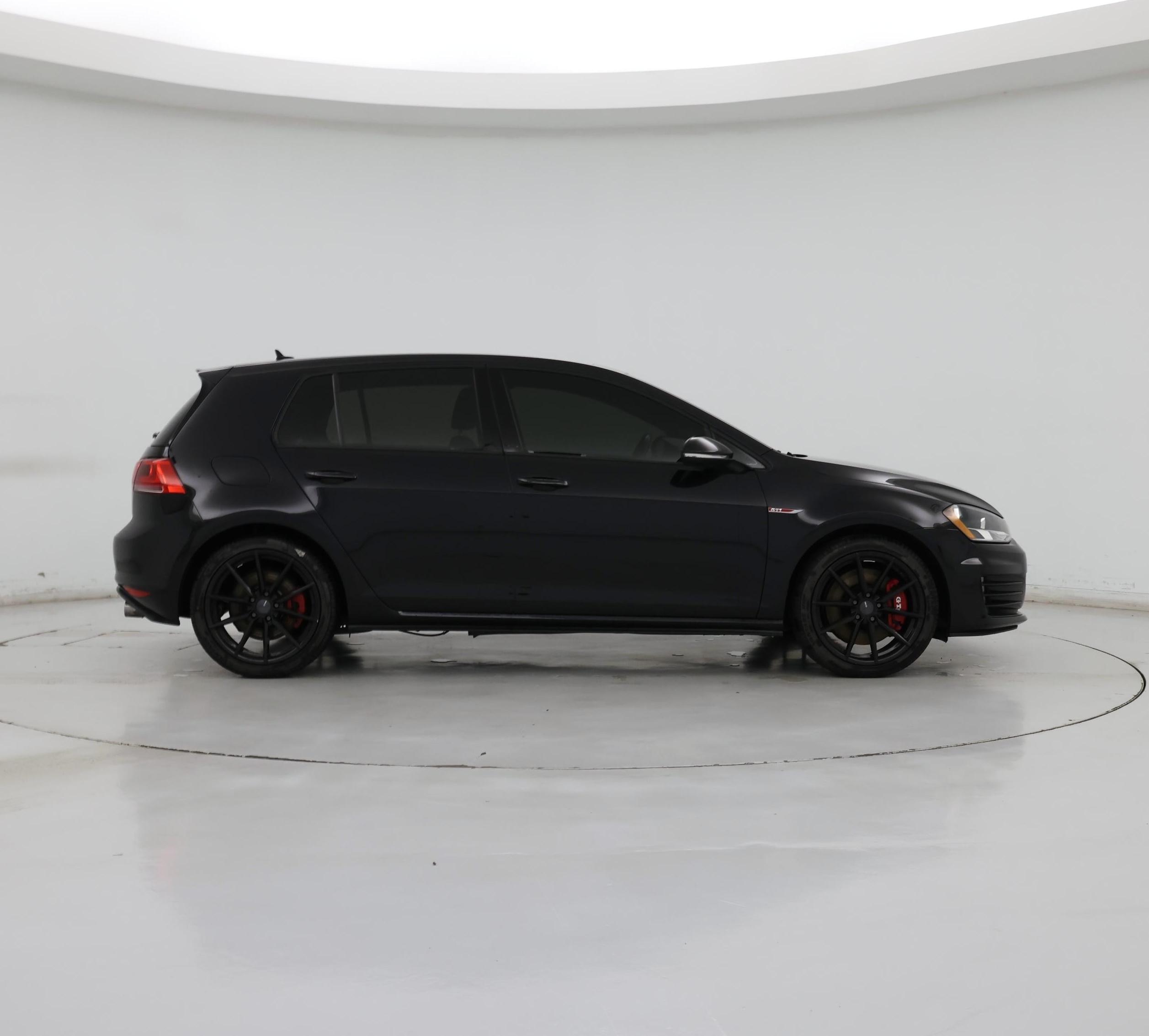 Thumbnail: 2016 Volkswagen Golf - 7