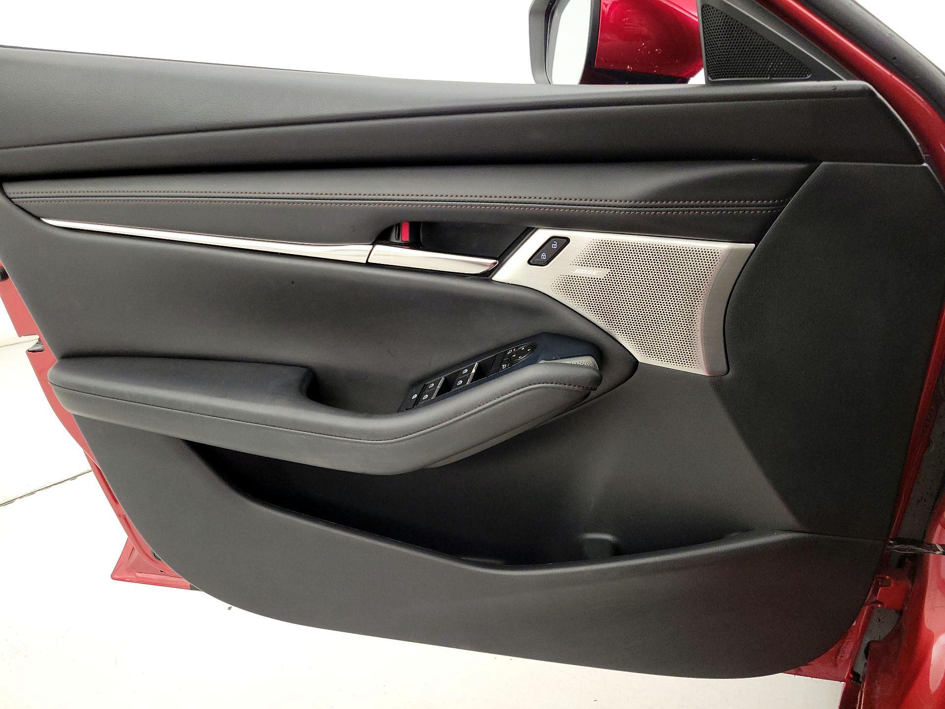 Thumbnail: 2019 Mazda Mazda3 - 12