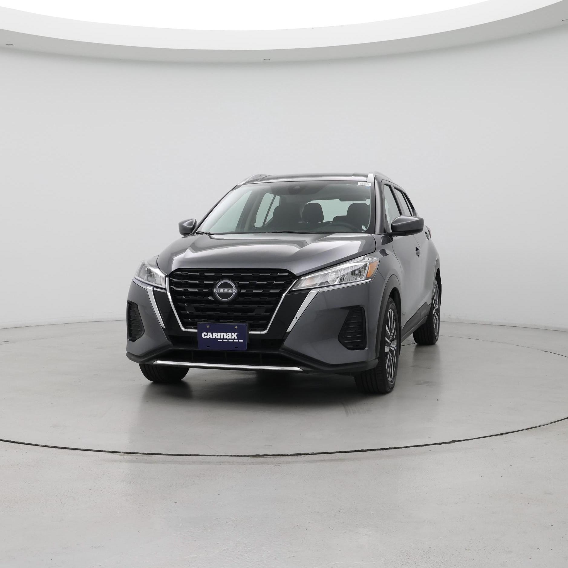 Thumbnail: 2023 Nissan Kicks - 4