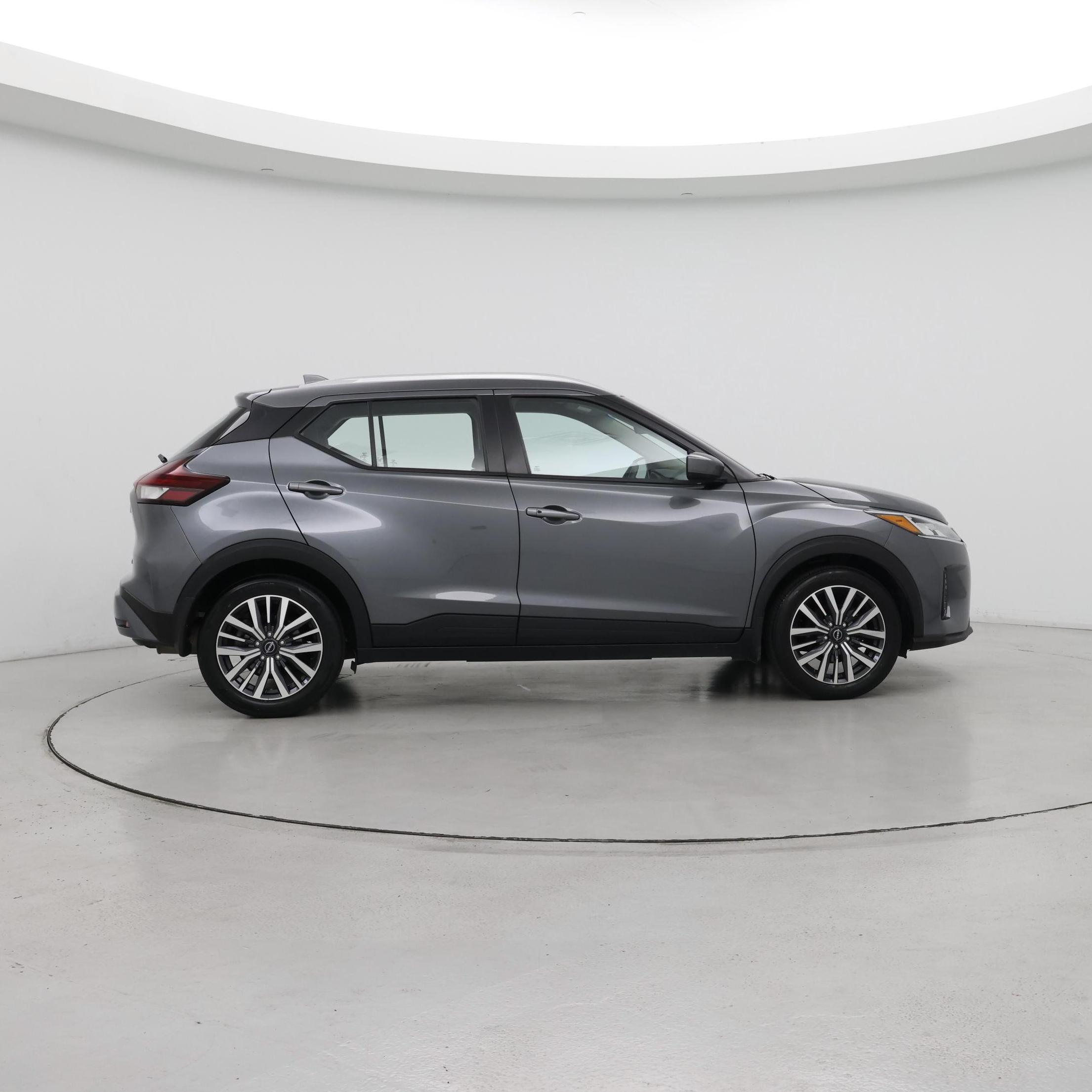 Thumbnail: 2023 Nissan Kicks - 7