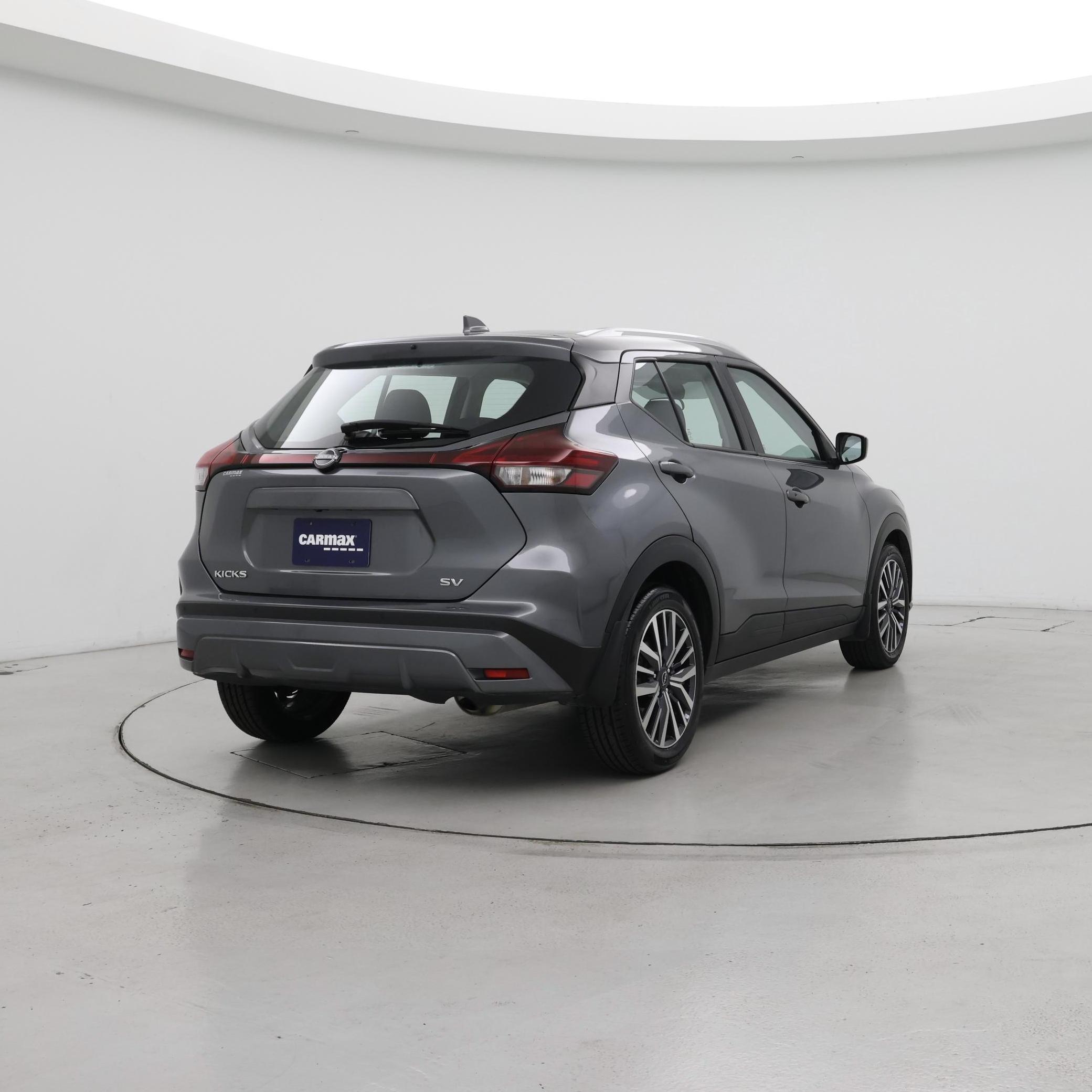 Thumbnail: 2023 Nissan Kicks - 8