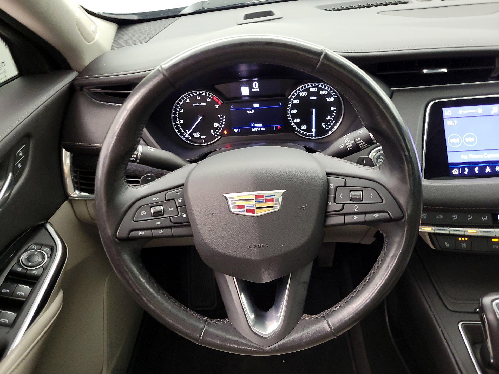 Thumbnail: 2019 Cadillac XT4 - 10