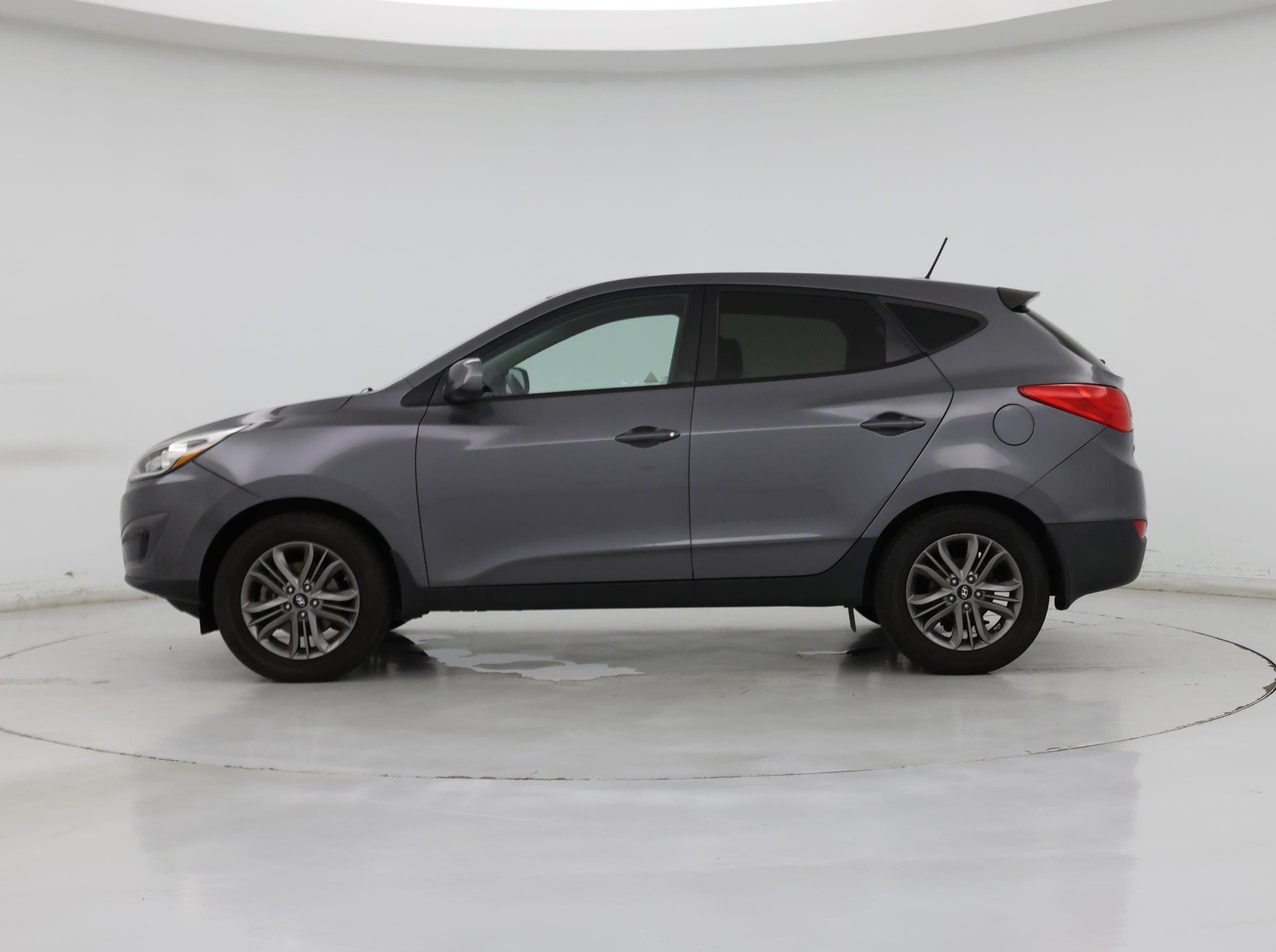 Thumbnail: 2015 Hyundai Tucson - 3