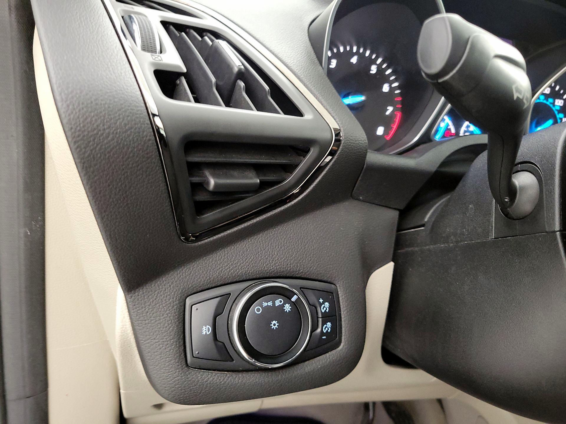 Thumbnail: 2014 Ford Escape - 13