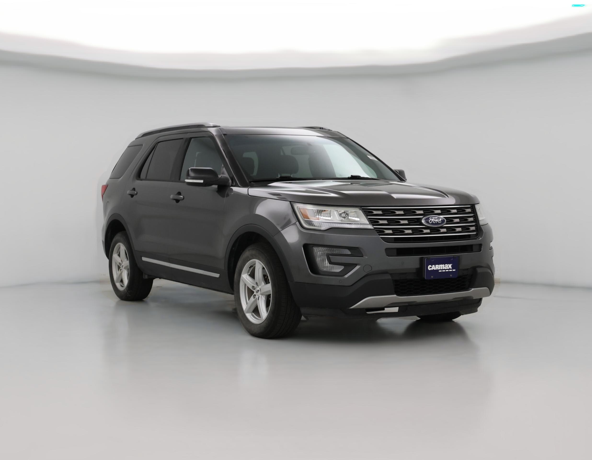 Thumbnail: 2017 Ford Explorer - 1