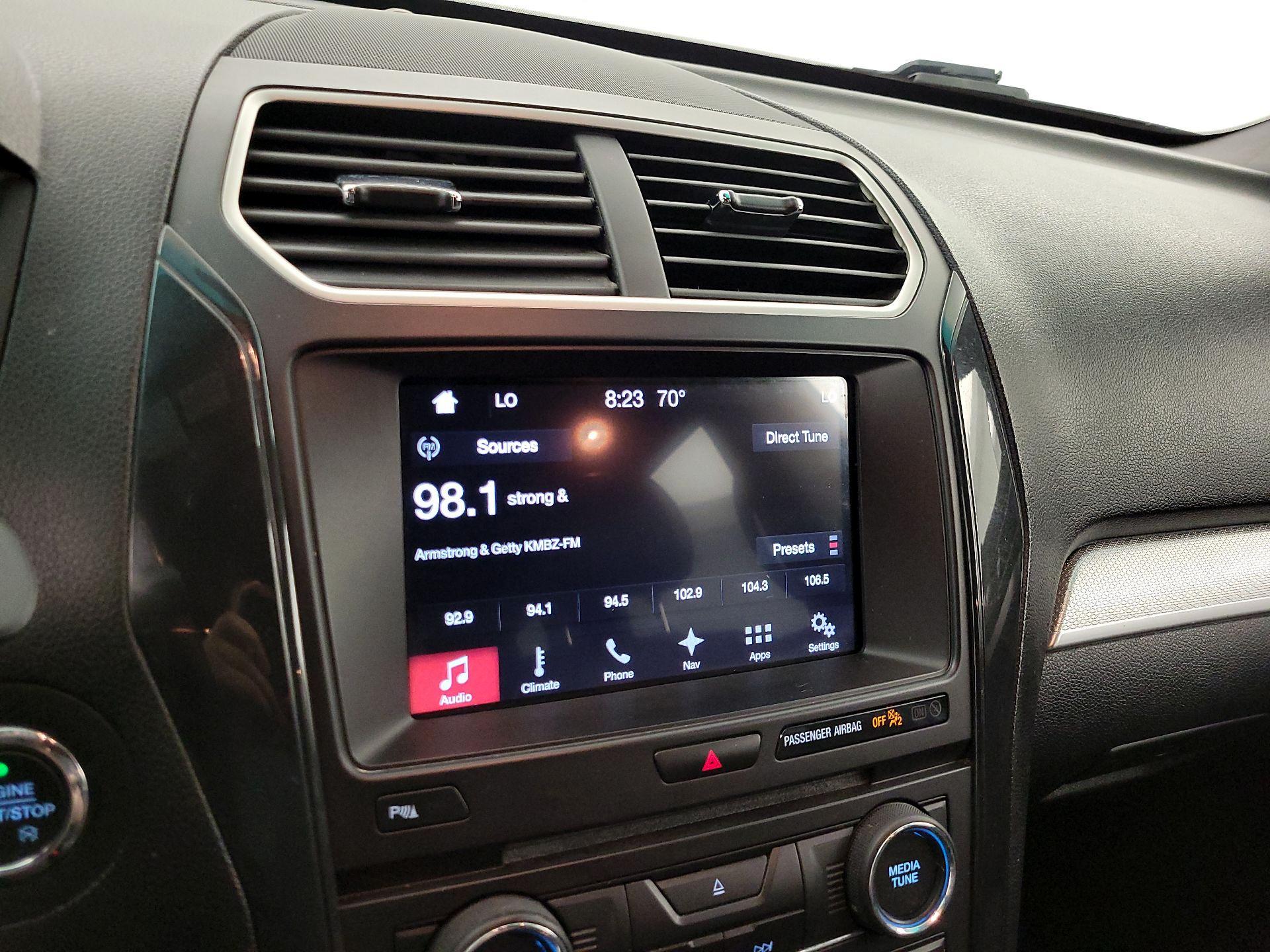 Thumbnail: 2017 Ford Explorer - 16