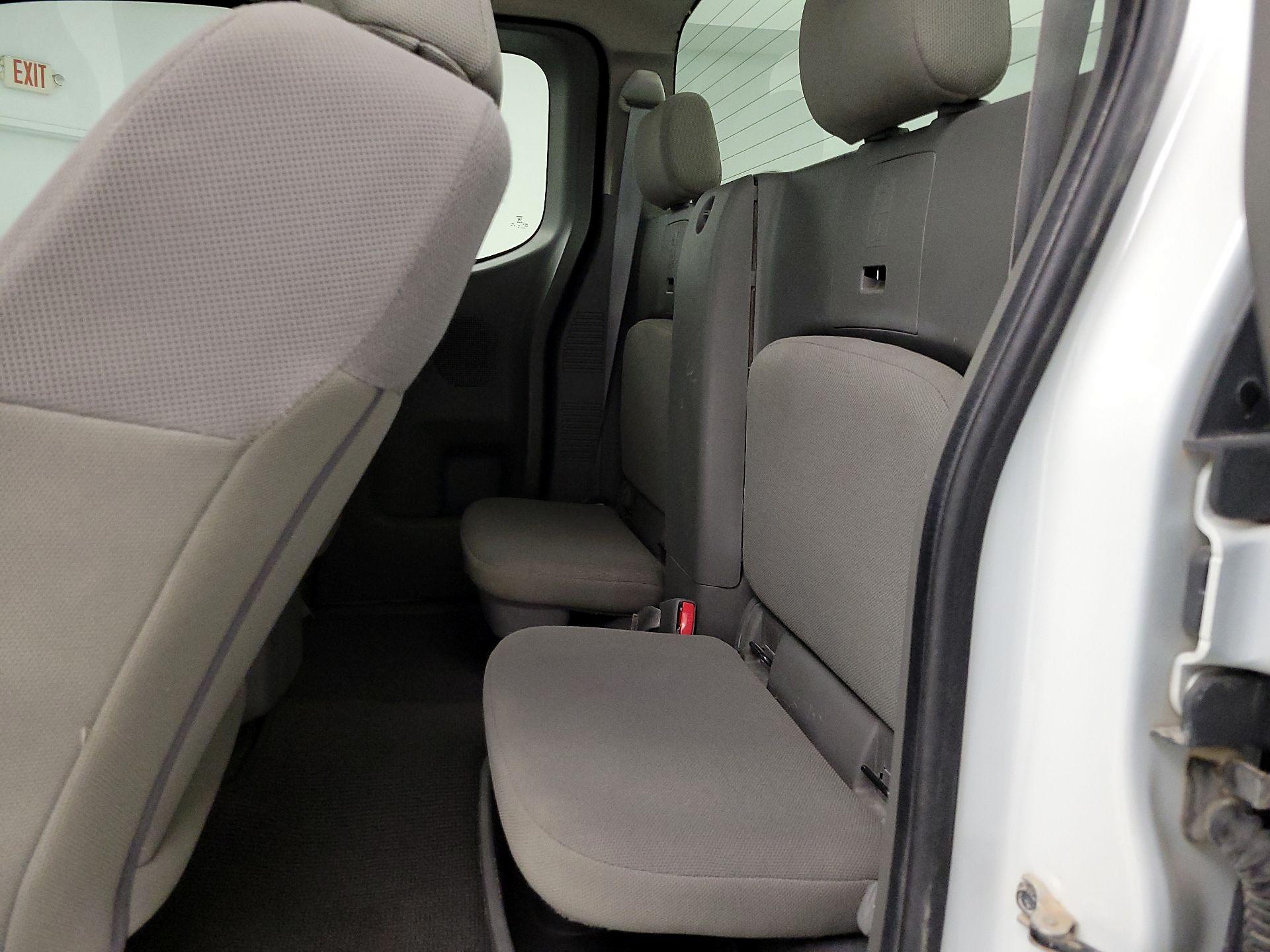 Thumbnail: 2019 Nissan Frontier - 19