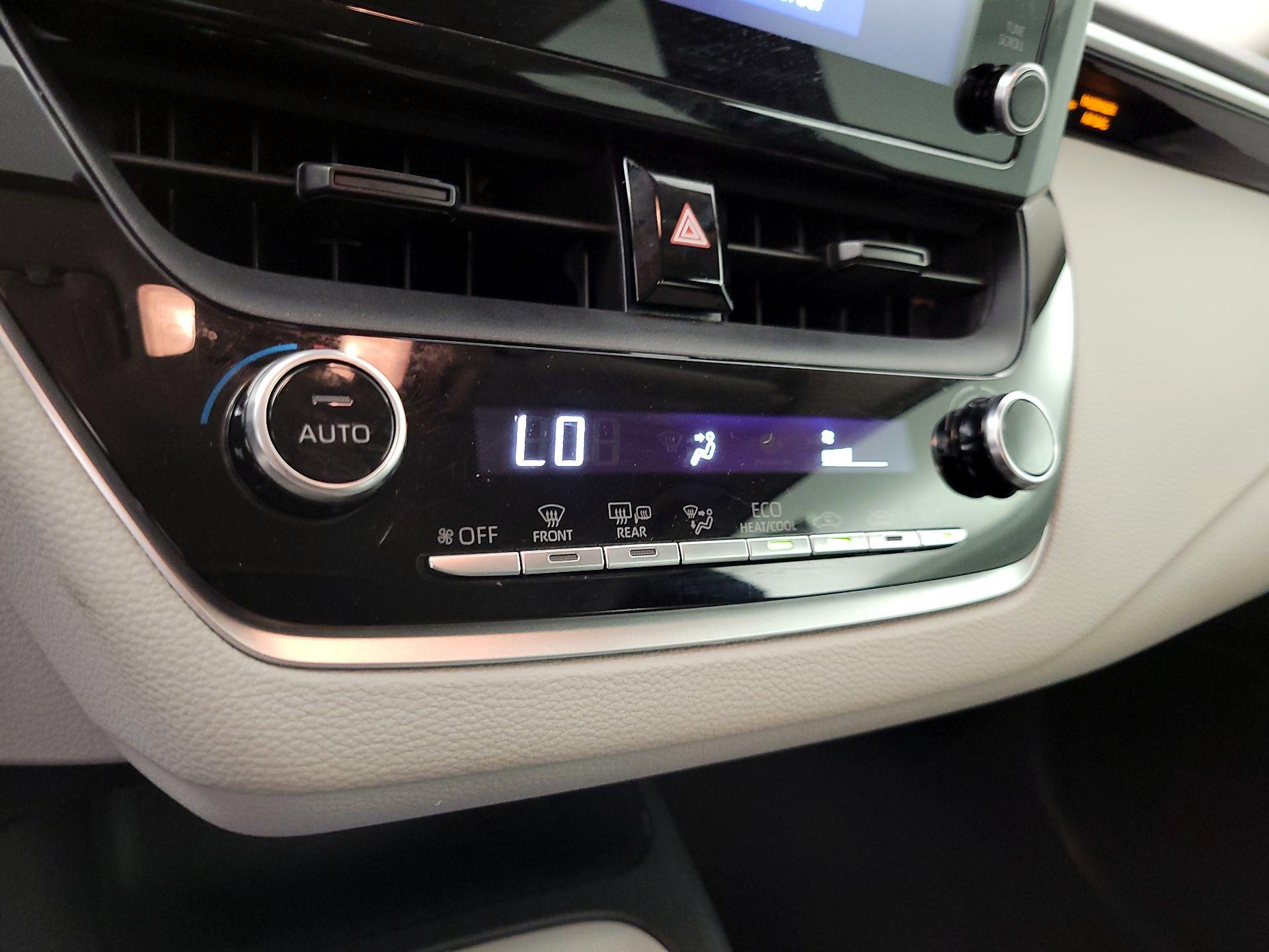 Thumbnail: 2020 Toyota Corolla - 16