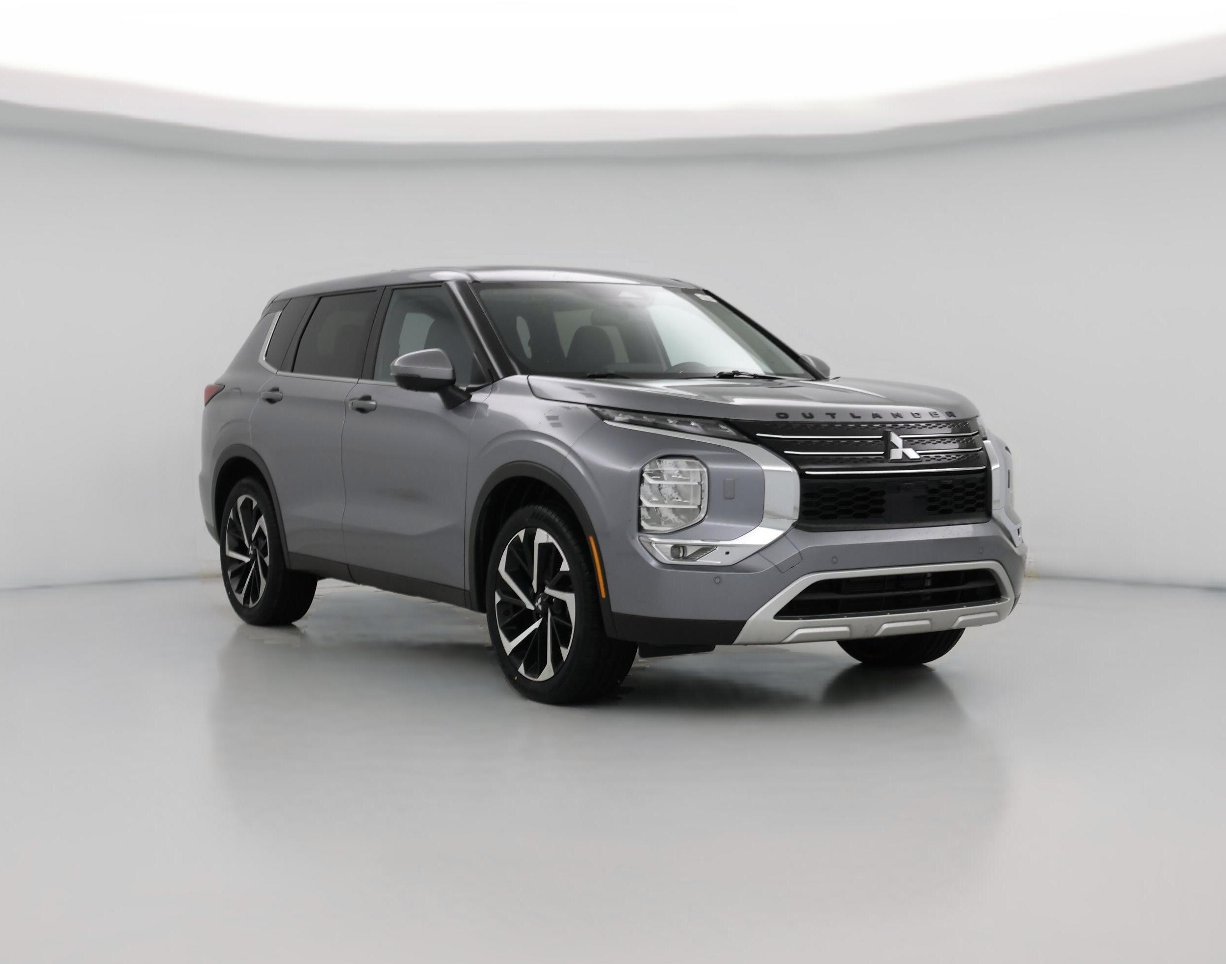 Thumbnail: 2024 Mitsubishi Outlander - 1