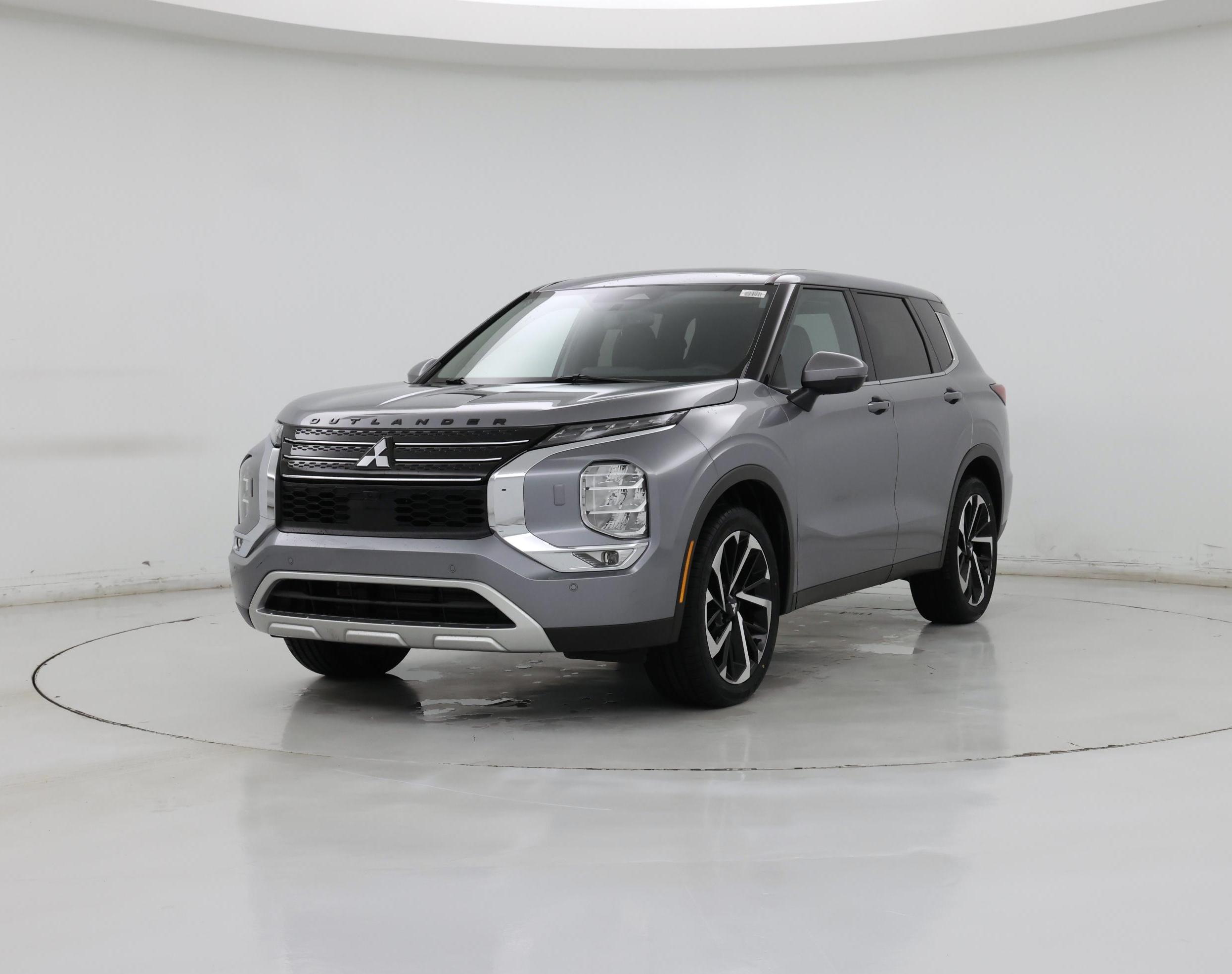 Thumbnail: 2024 Mitsubishi Outlander - 4