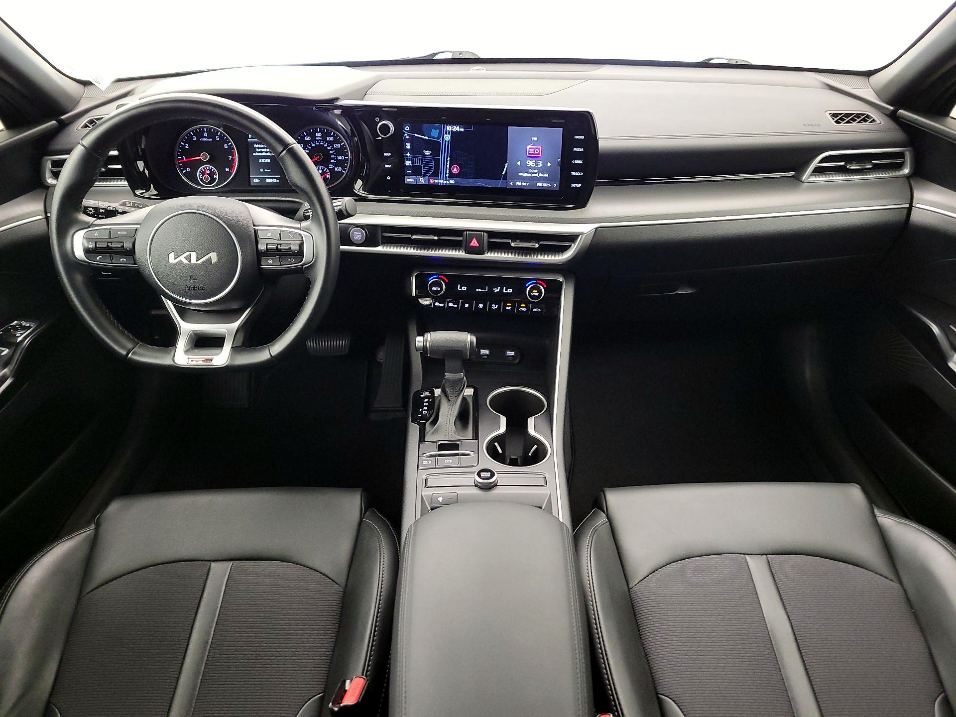 Thumbnail: 2022 Kia K5 - 9