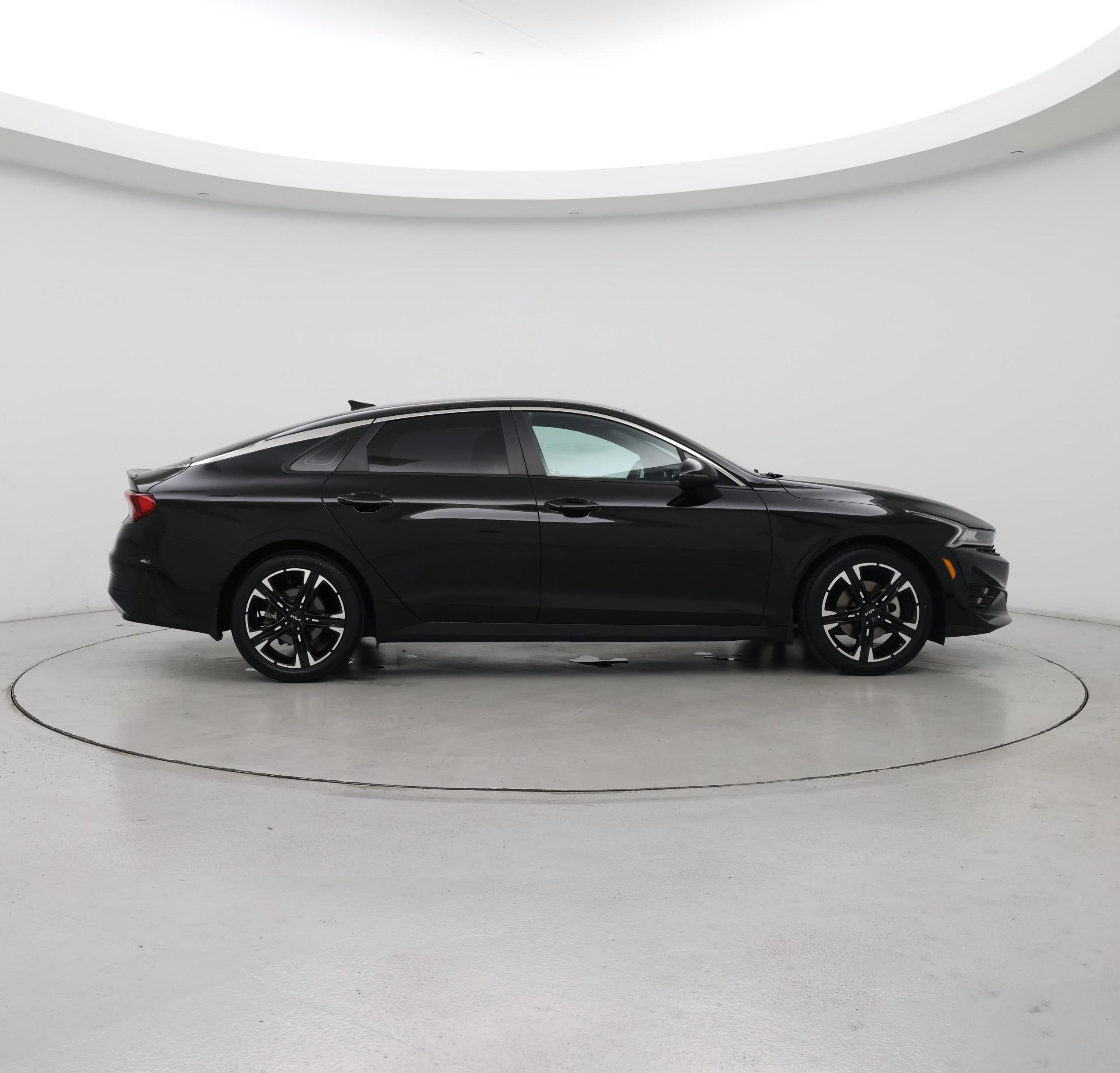 Thumbnail: 2022 Kia K5 - 7