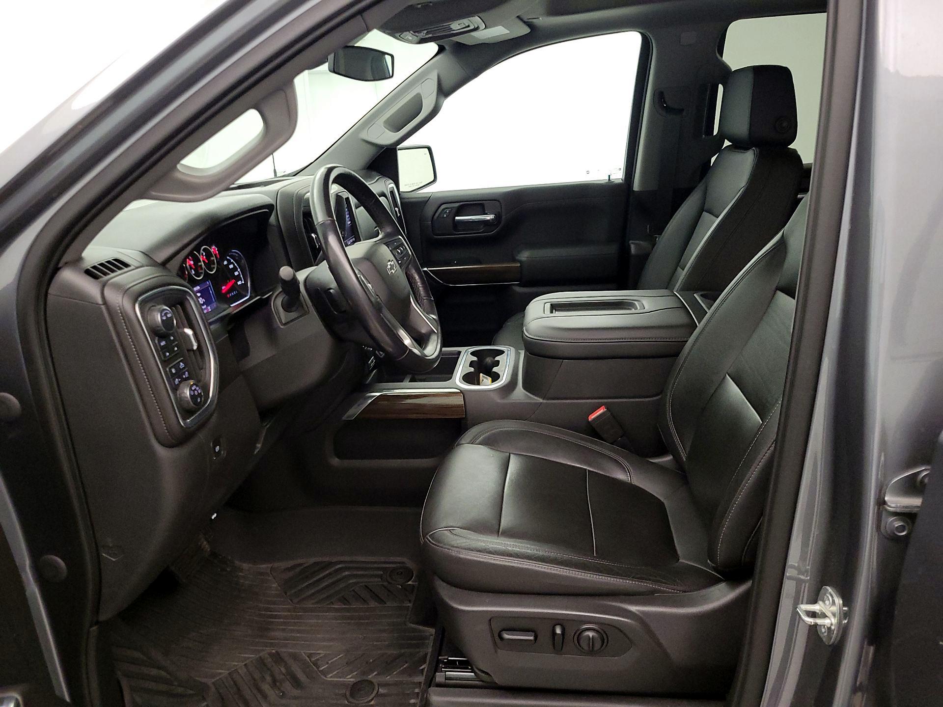 Thumbnail: 2020 Chevrolet Silverado 1500 - 11