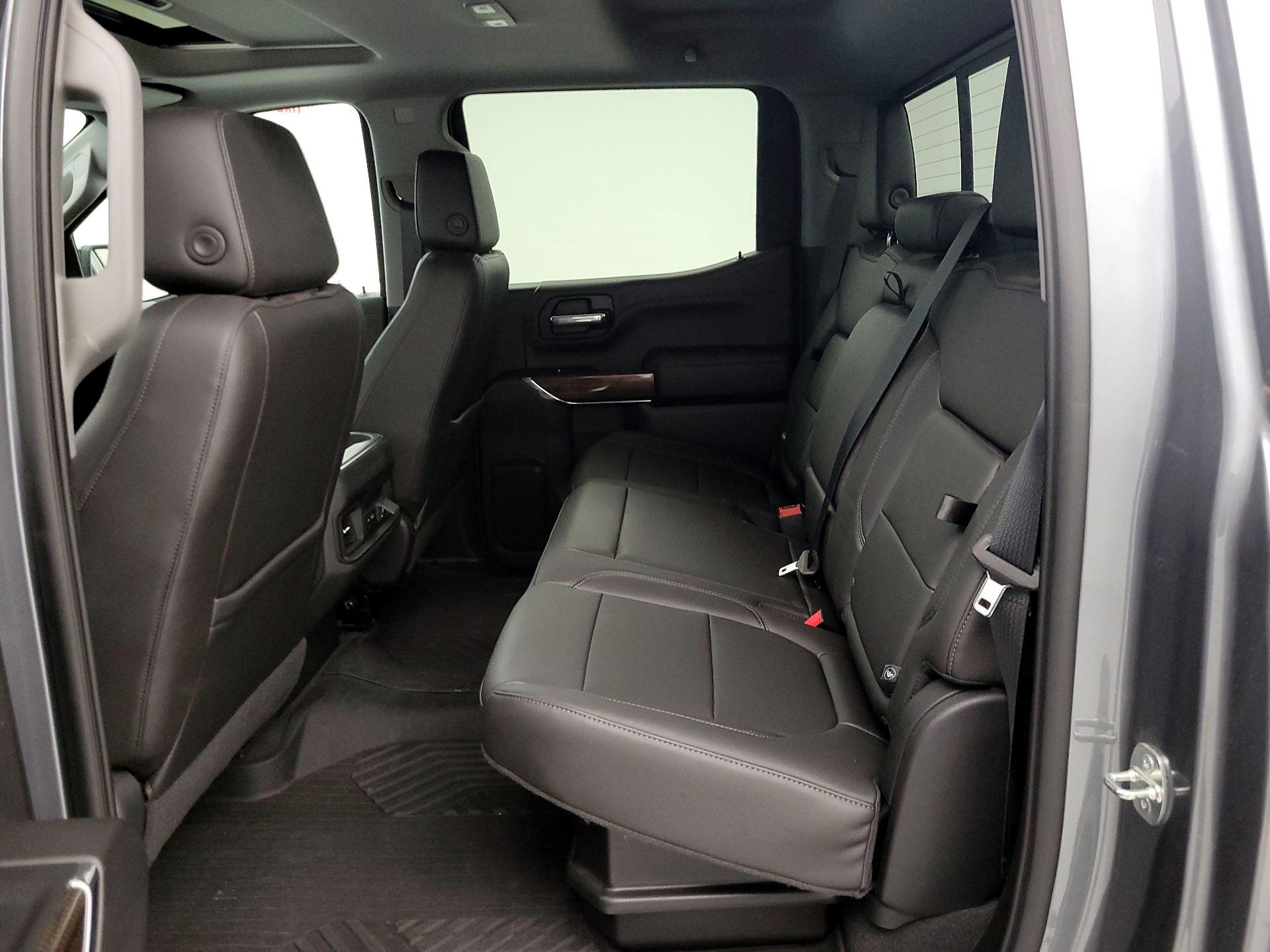Thumbnail: 2020 Chevrolet Silverado 1500 - 20
