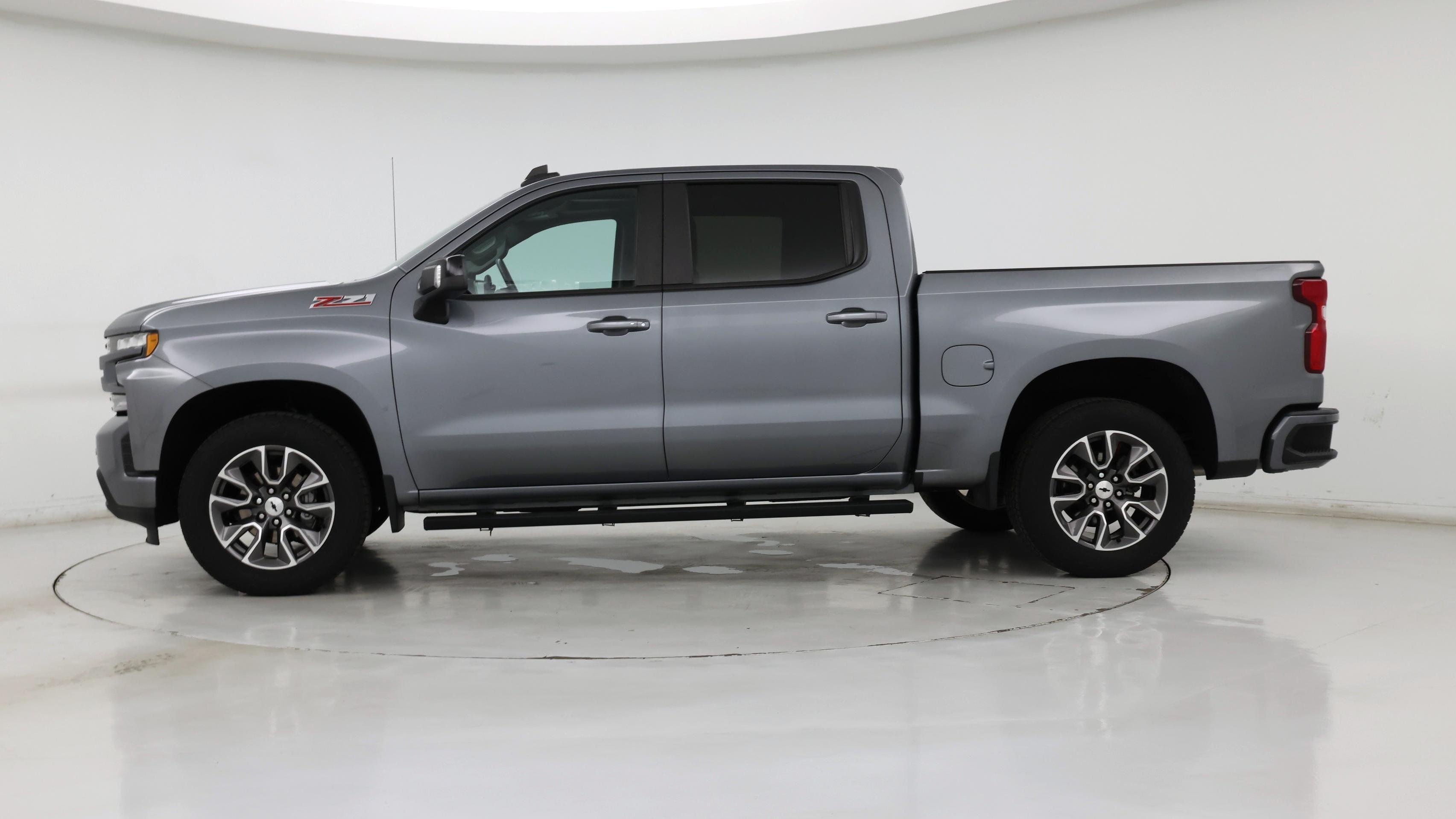 Thumbnail: 2020 Chevrolet Silverado 1500 - 3