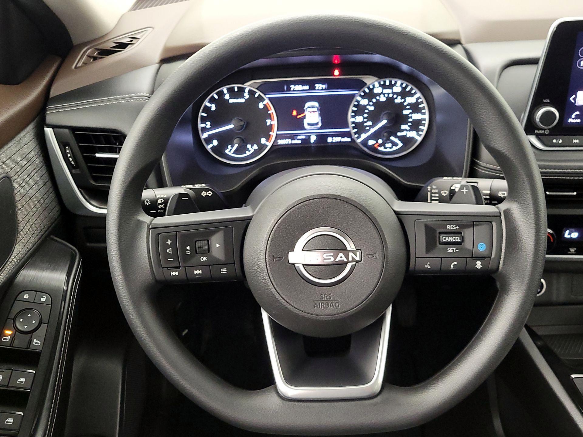 Thumbnail: 2023 Nissan Rogue - 10