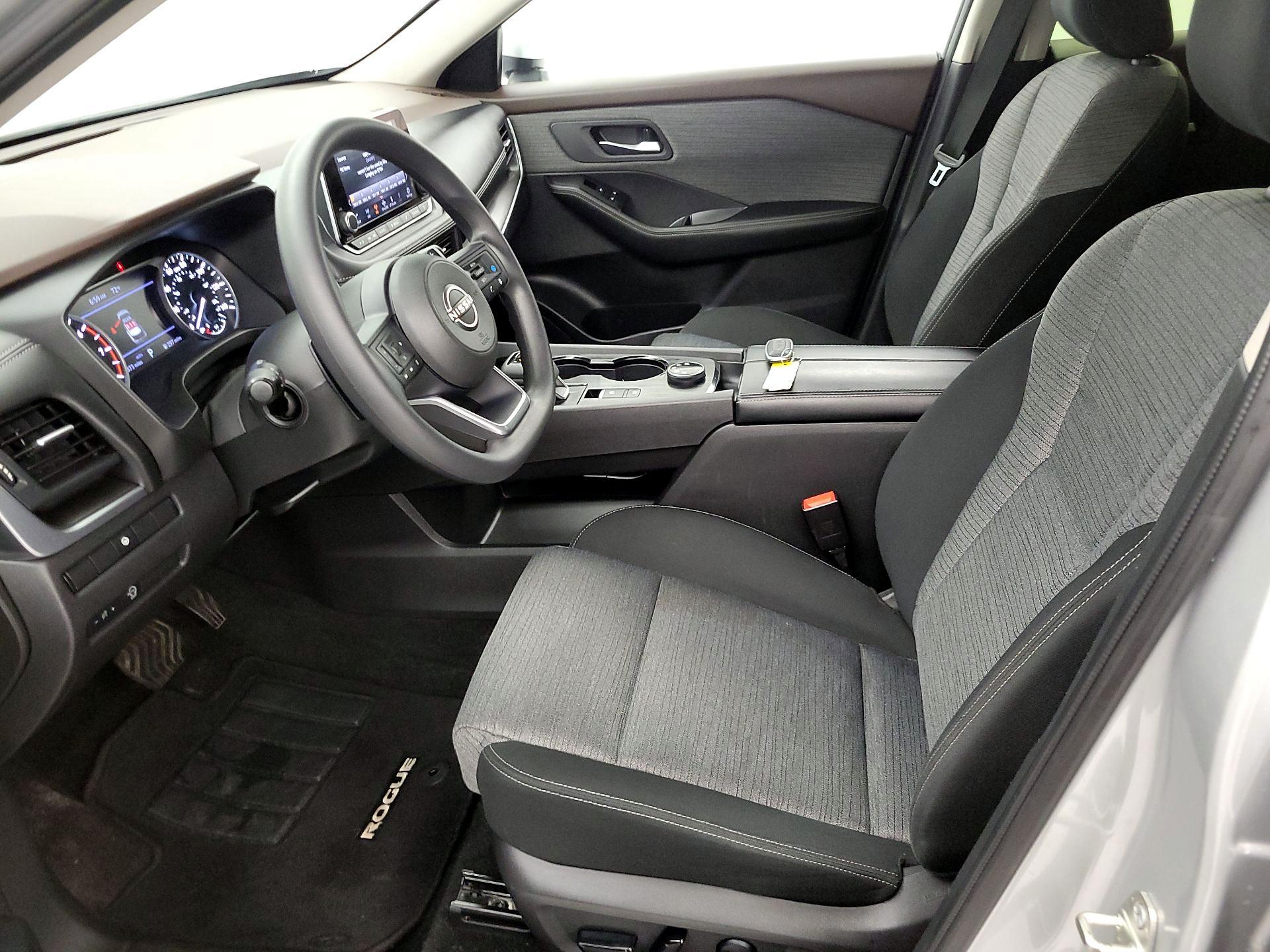 Thumbnail: 2023 Nissan Rogue - 11