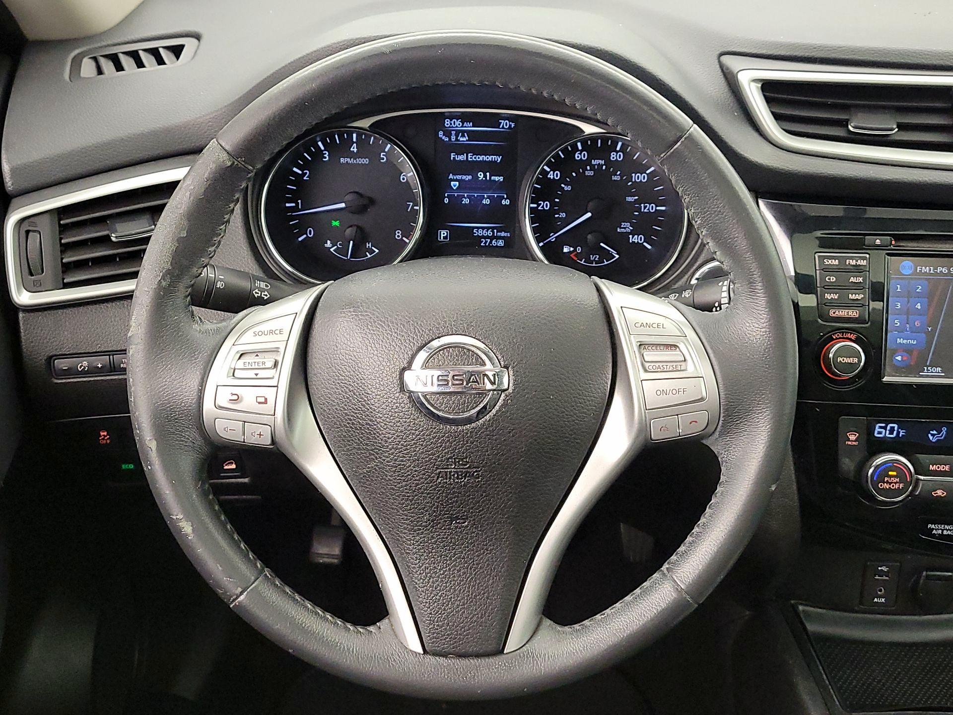 Thumbnail: 2015 Nissan Rogue - 10