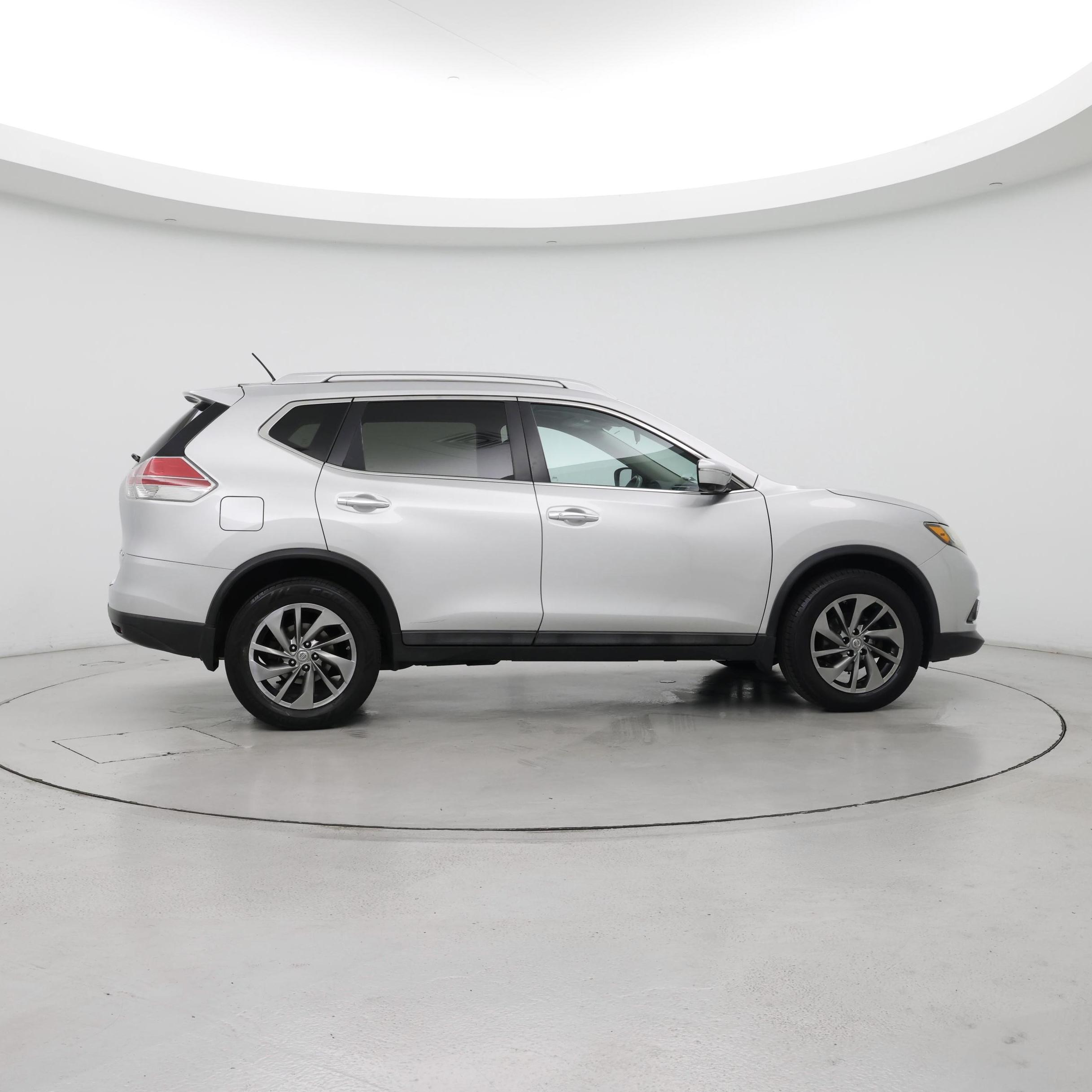 Thumbnail: 2015 Nissan Rogue - 7
