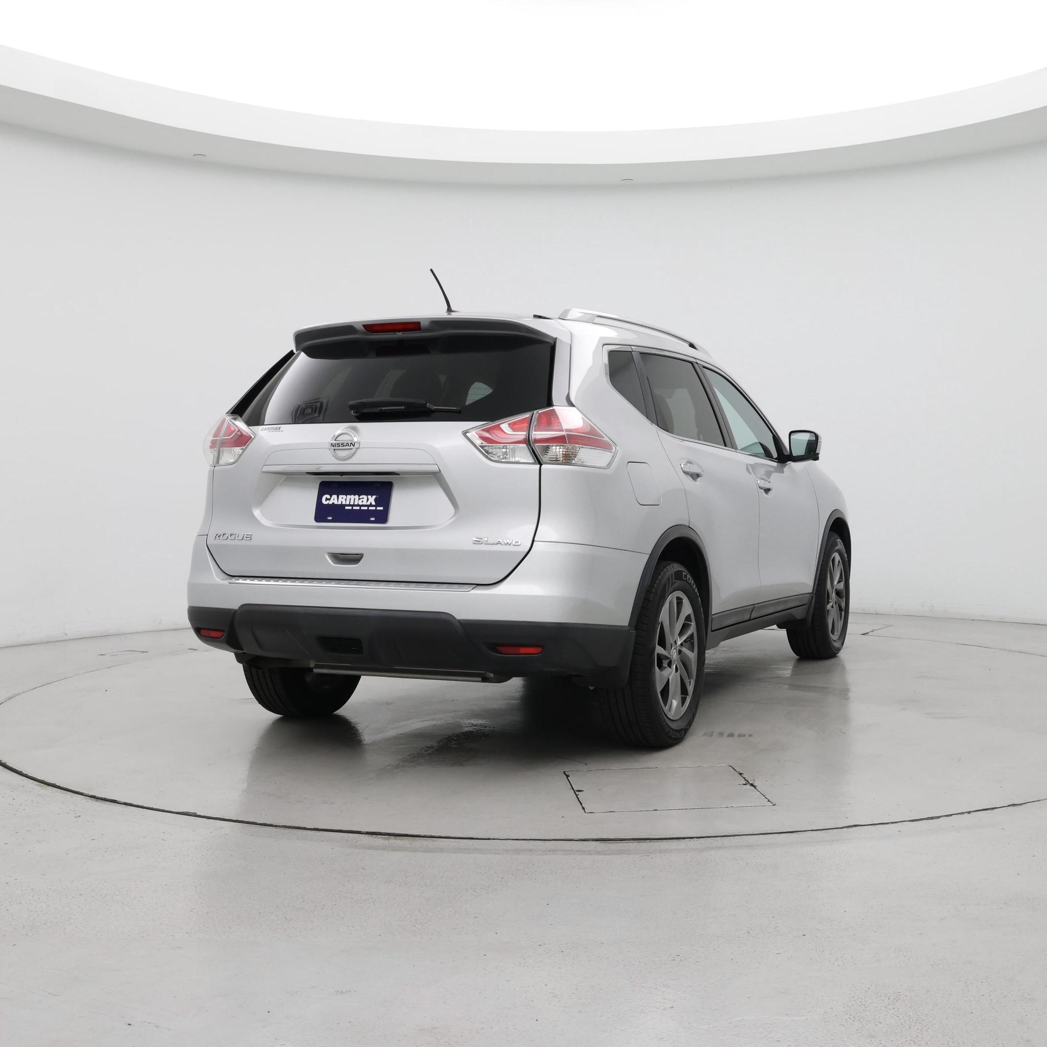 Thumbnail: 2015 Nissan Rogue - 8