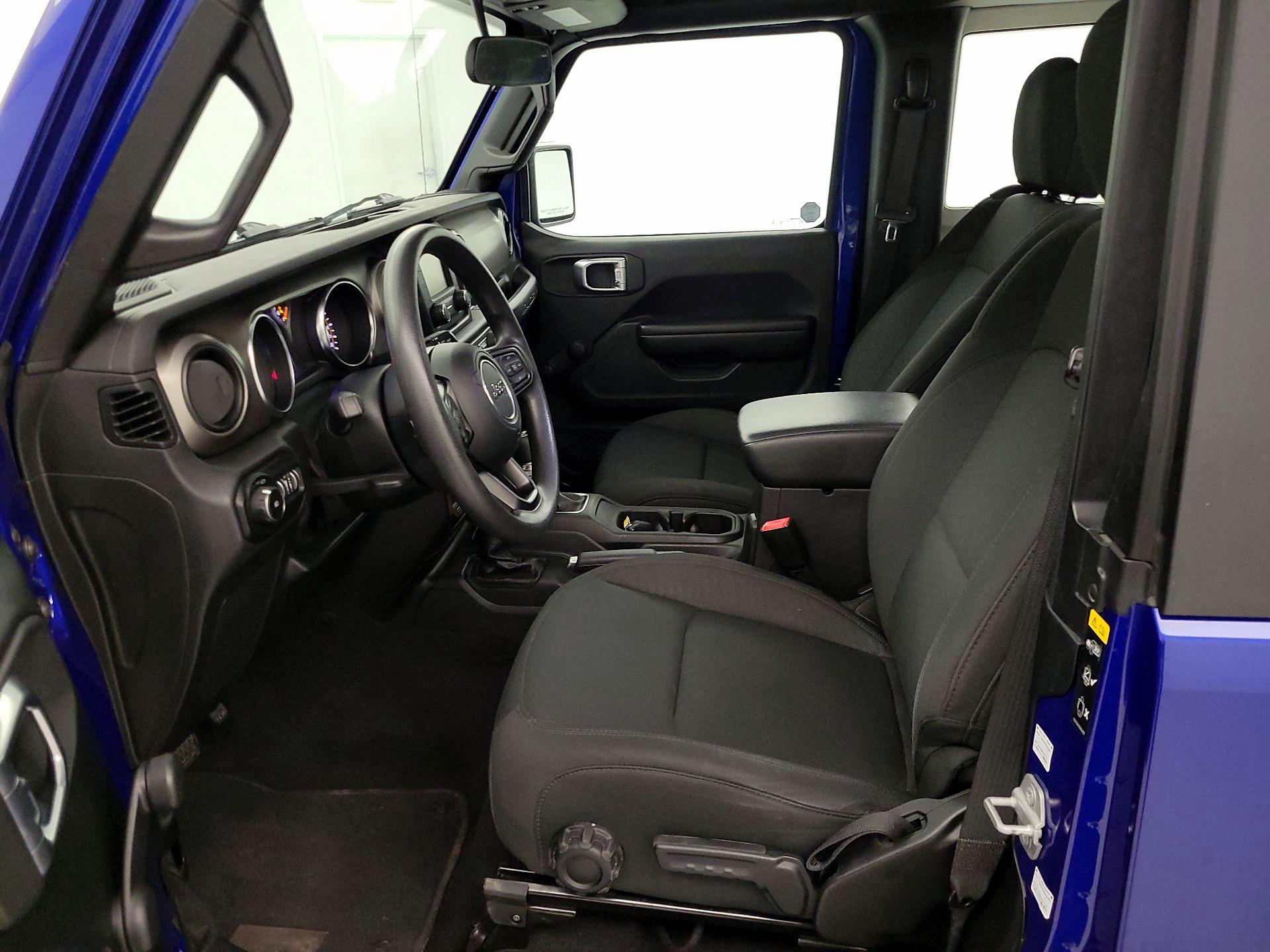 Thumbnail: 2020 Jeep Wrangler - 11