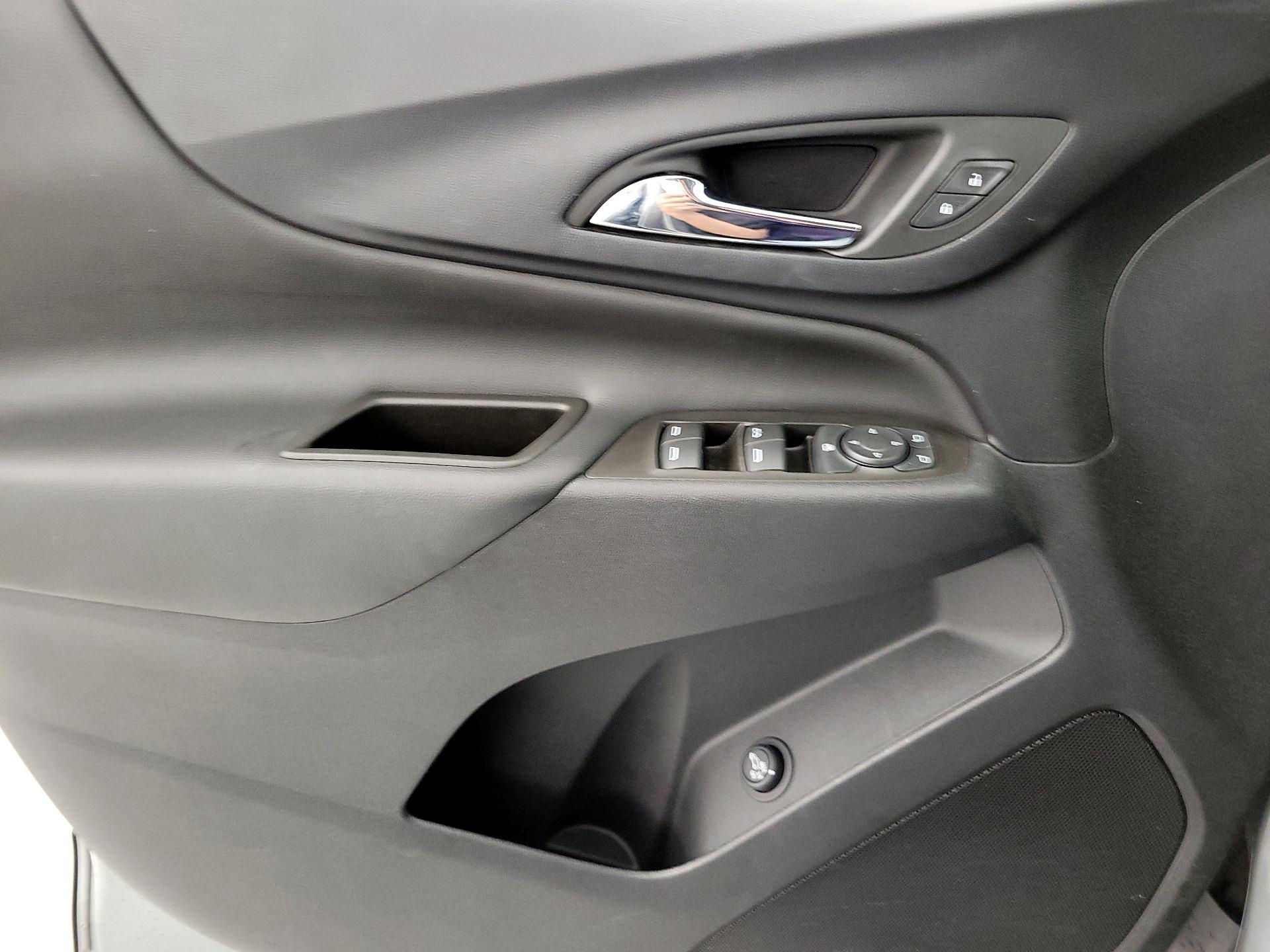 Thumbnail: 2023 Chevrolet Equinox - 12