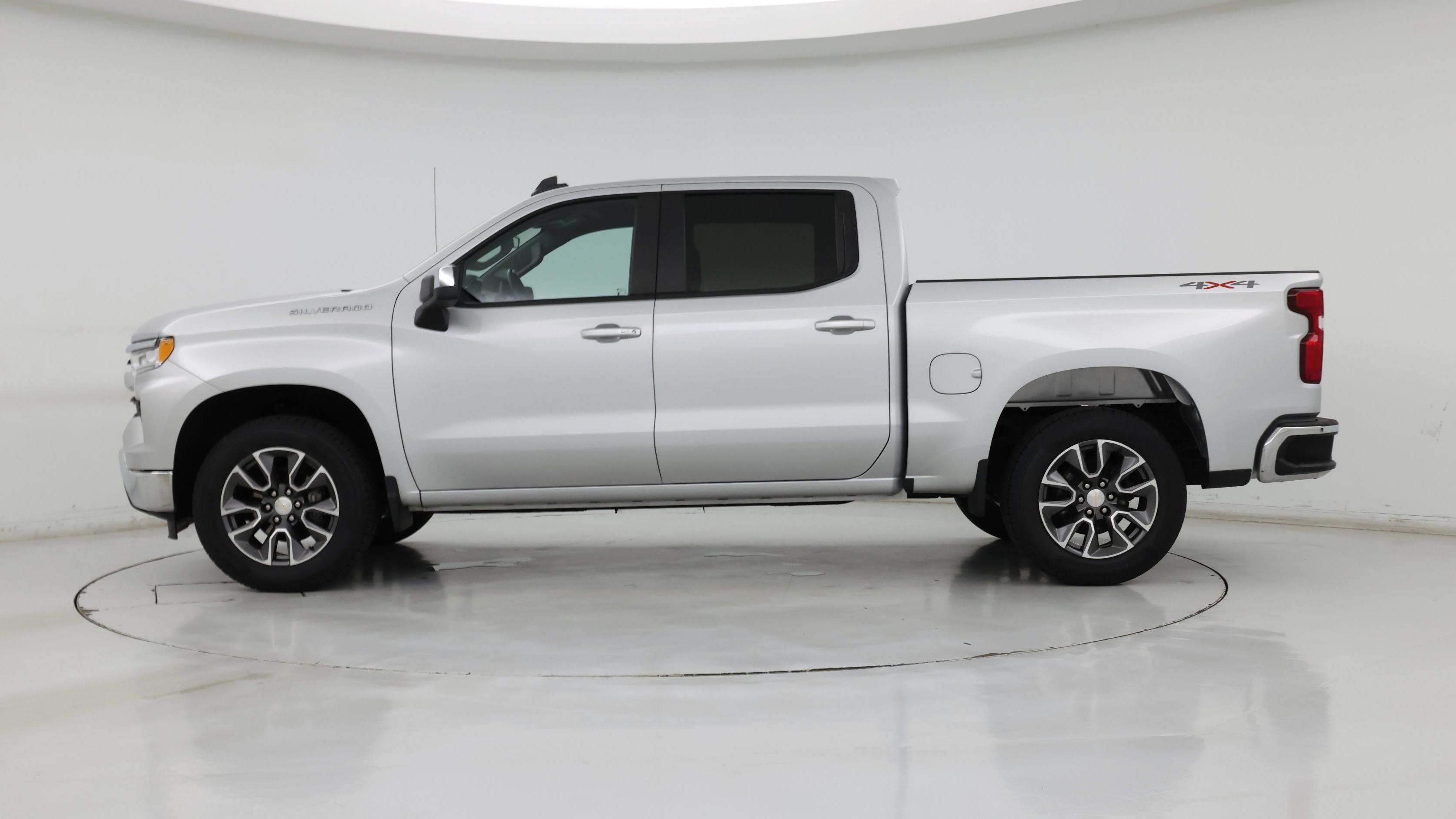 Thumbnail: 2022 Chevrolet Silverado 1500 - 3
