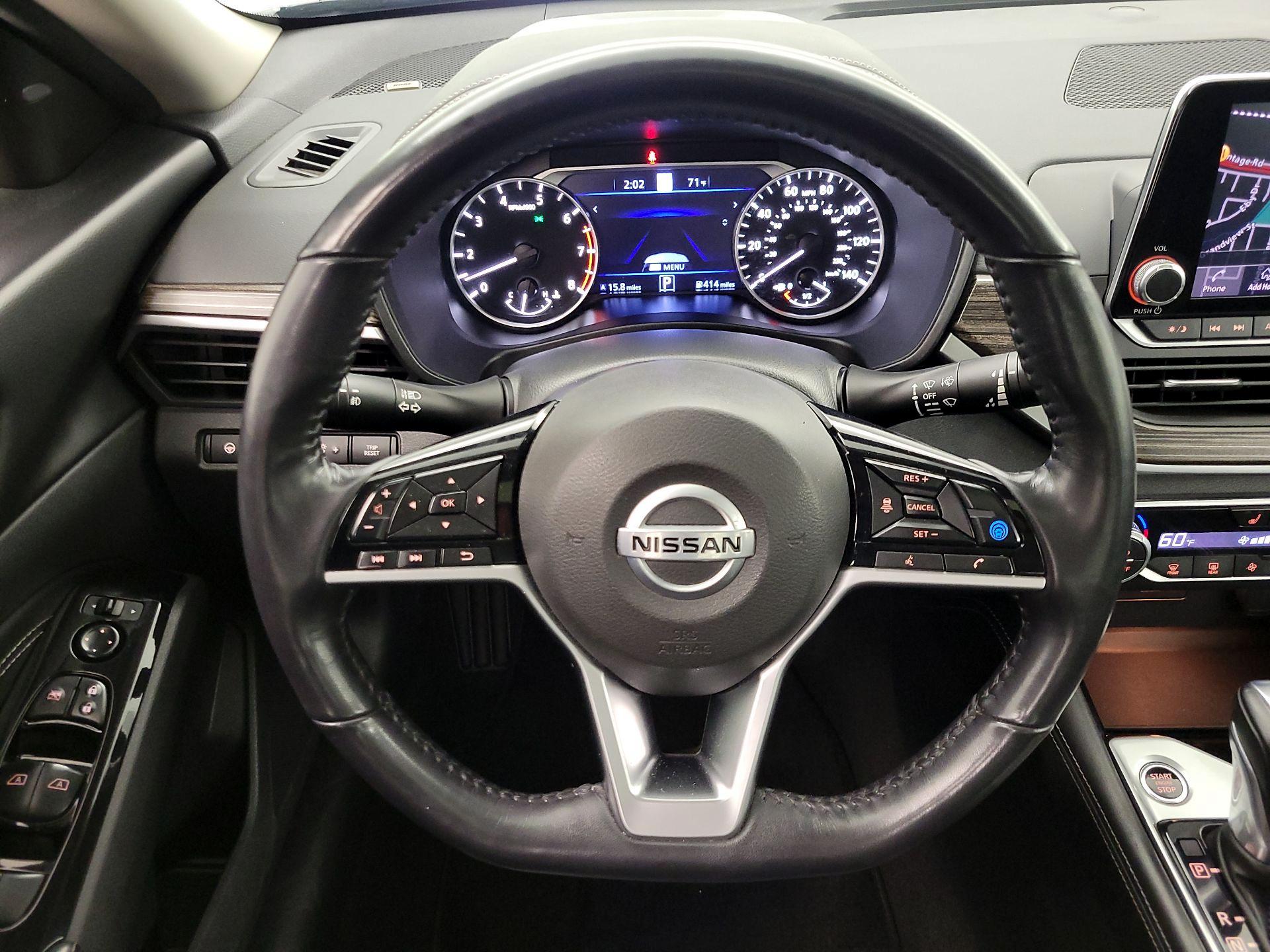 Thumbnail: 2022 Nissan Altima - 10
