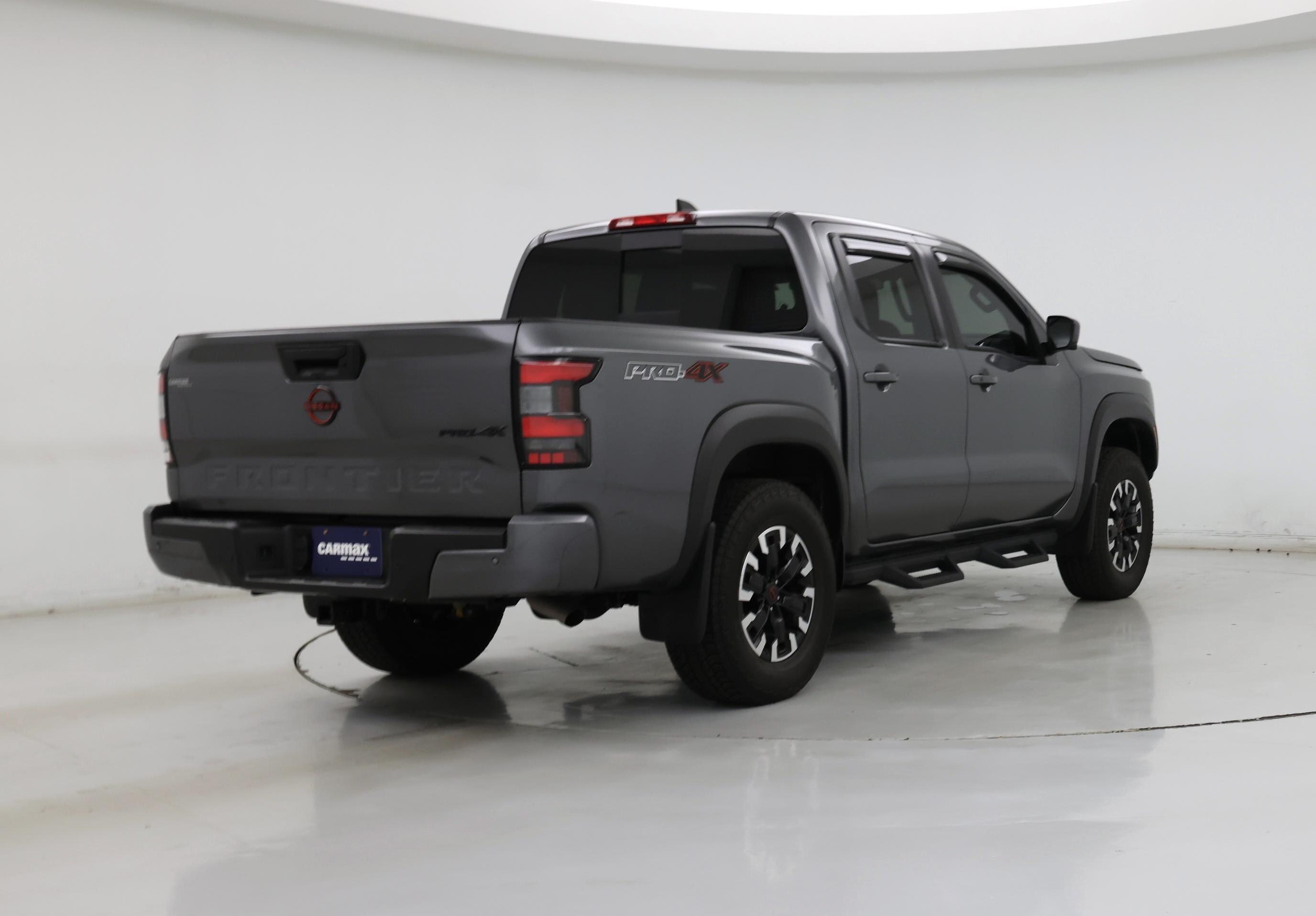 Thumbnail: 2023 Nissan Frontier - 8