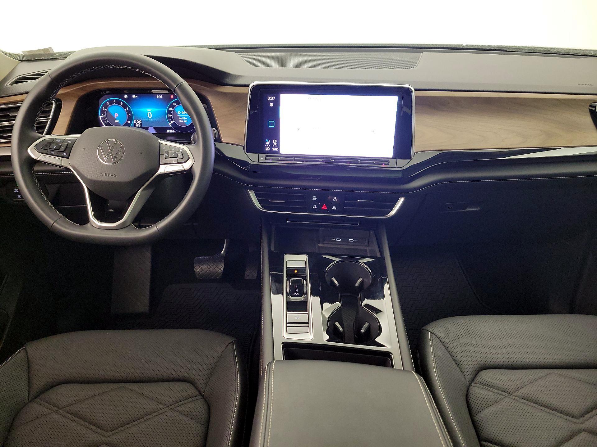 Thumbnail: 2024 Volkswagen Atlas - 9