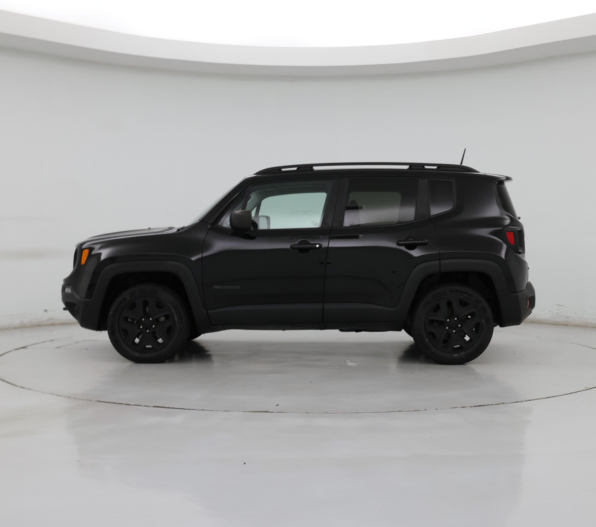 Thumbnail: 2019 Jeep Renegade - 3