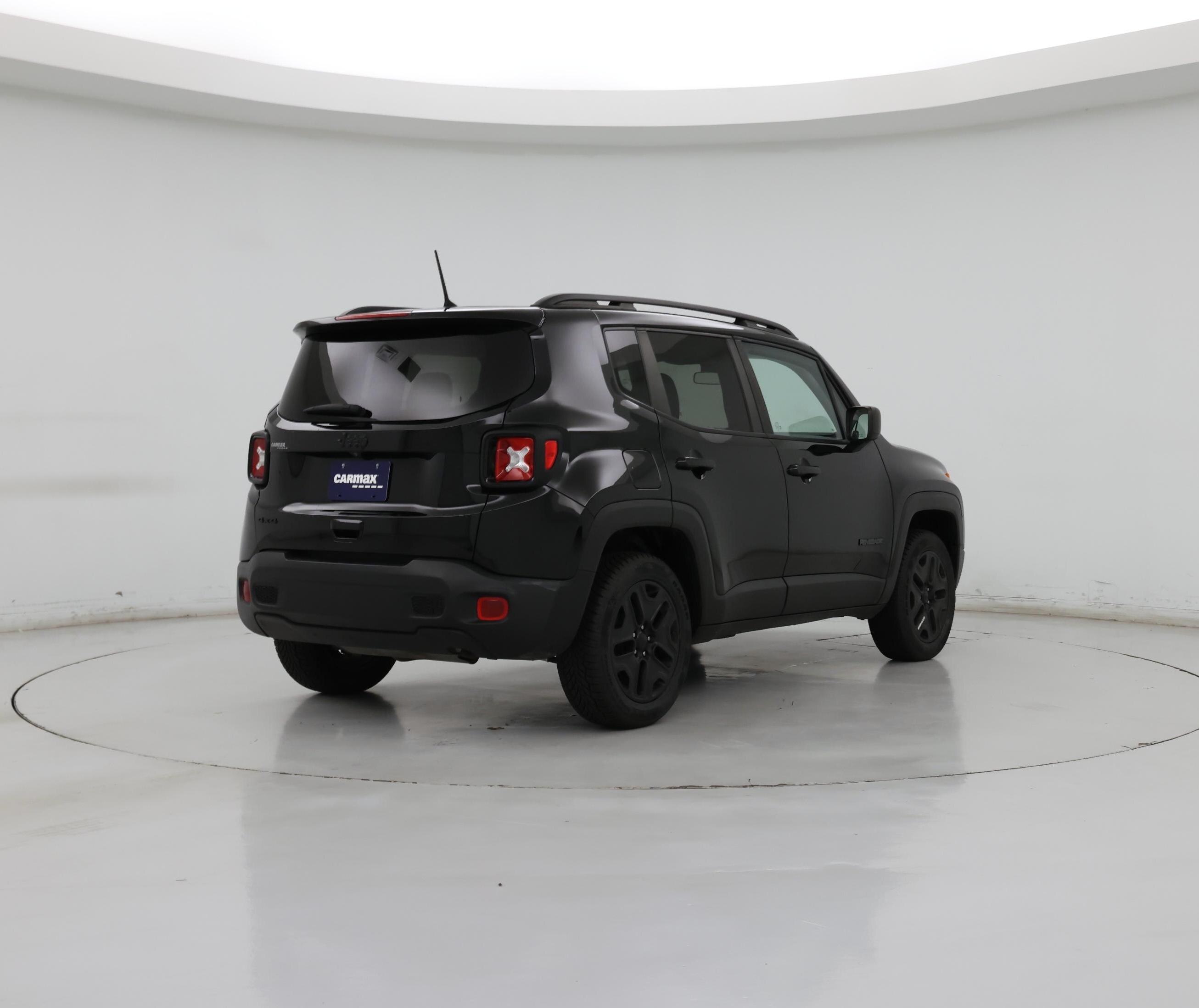 Thumbnail: 2019 Jeep Renegade - 8
