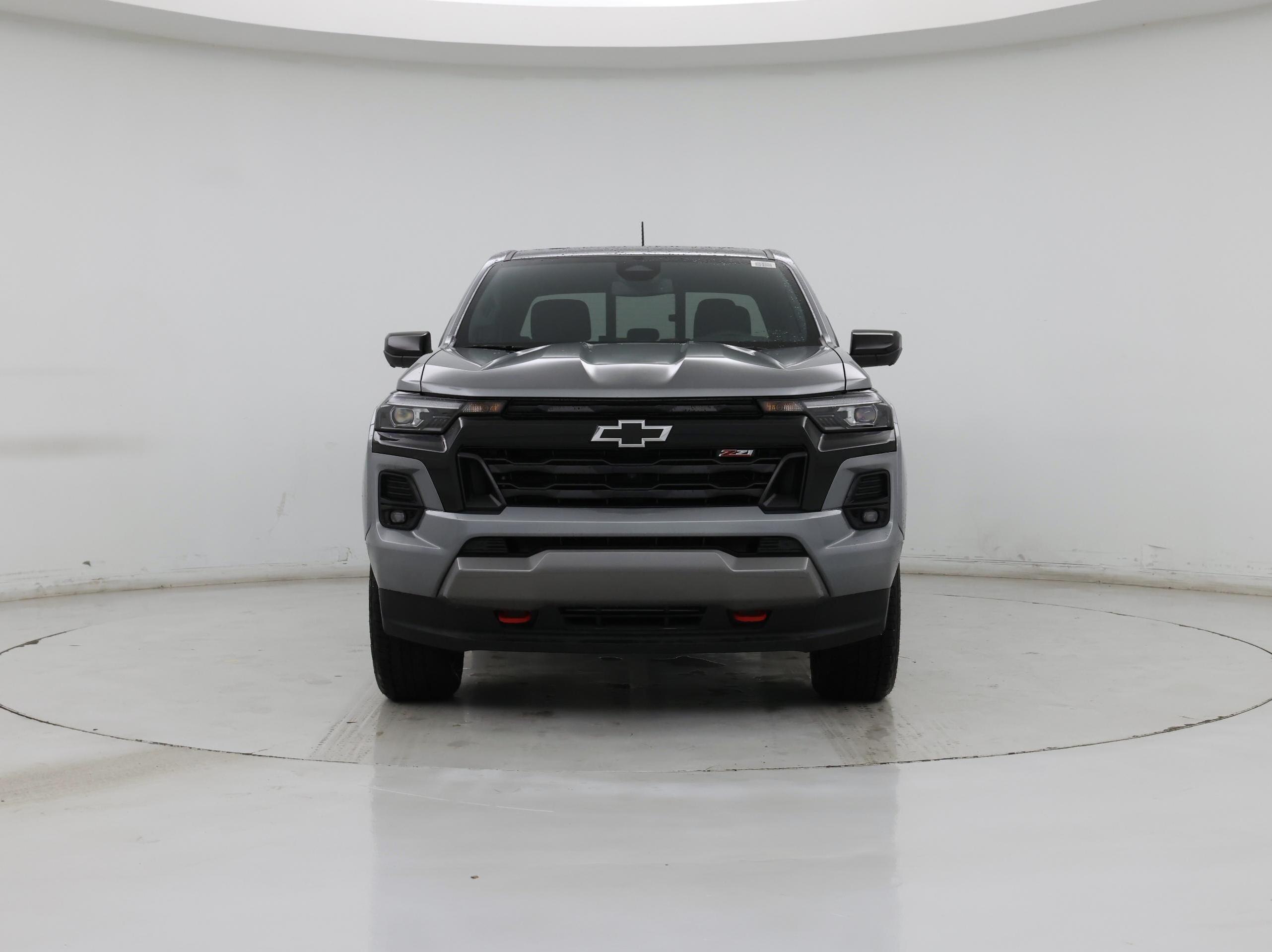 Thumbnail: 2023 Chevrolet Colorado - 5