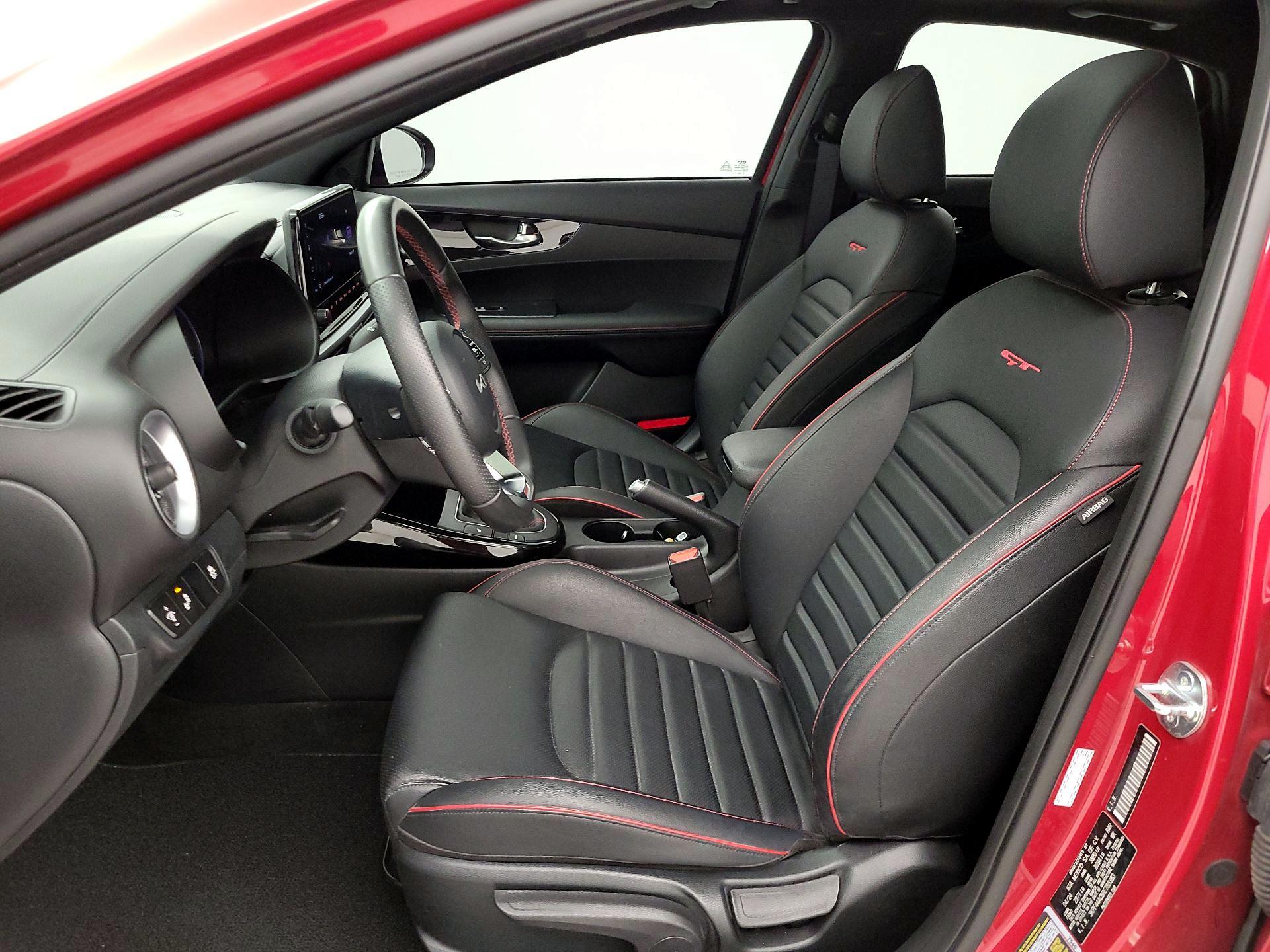 Thumbnail: 2024 Kia Forte - 11