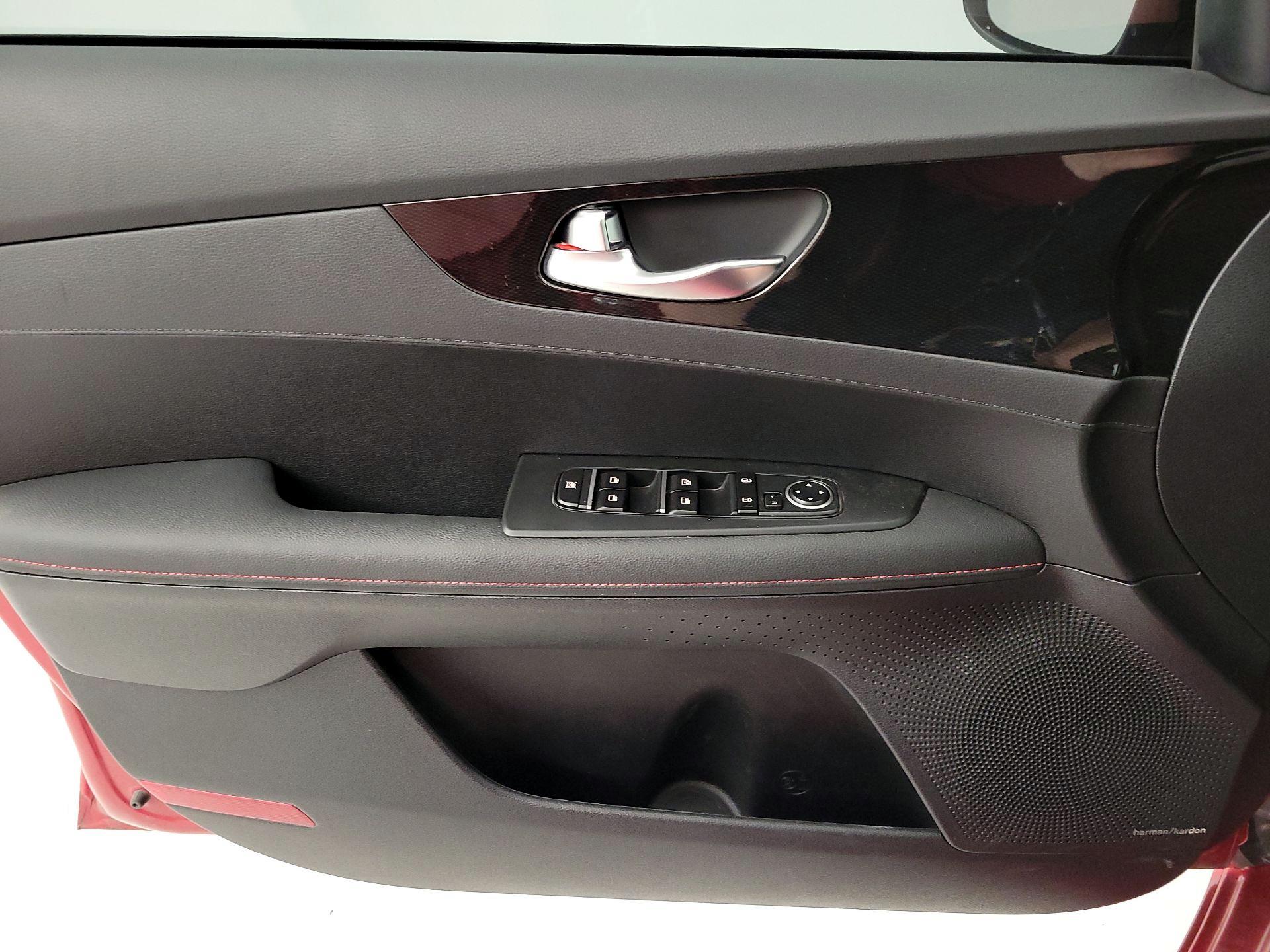 Thumbnail: 2024 Kia Forte - 12
