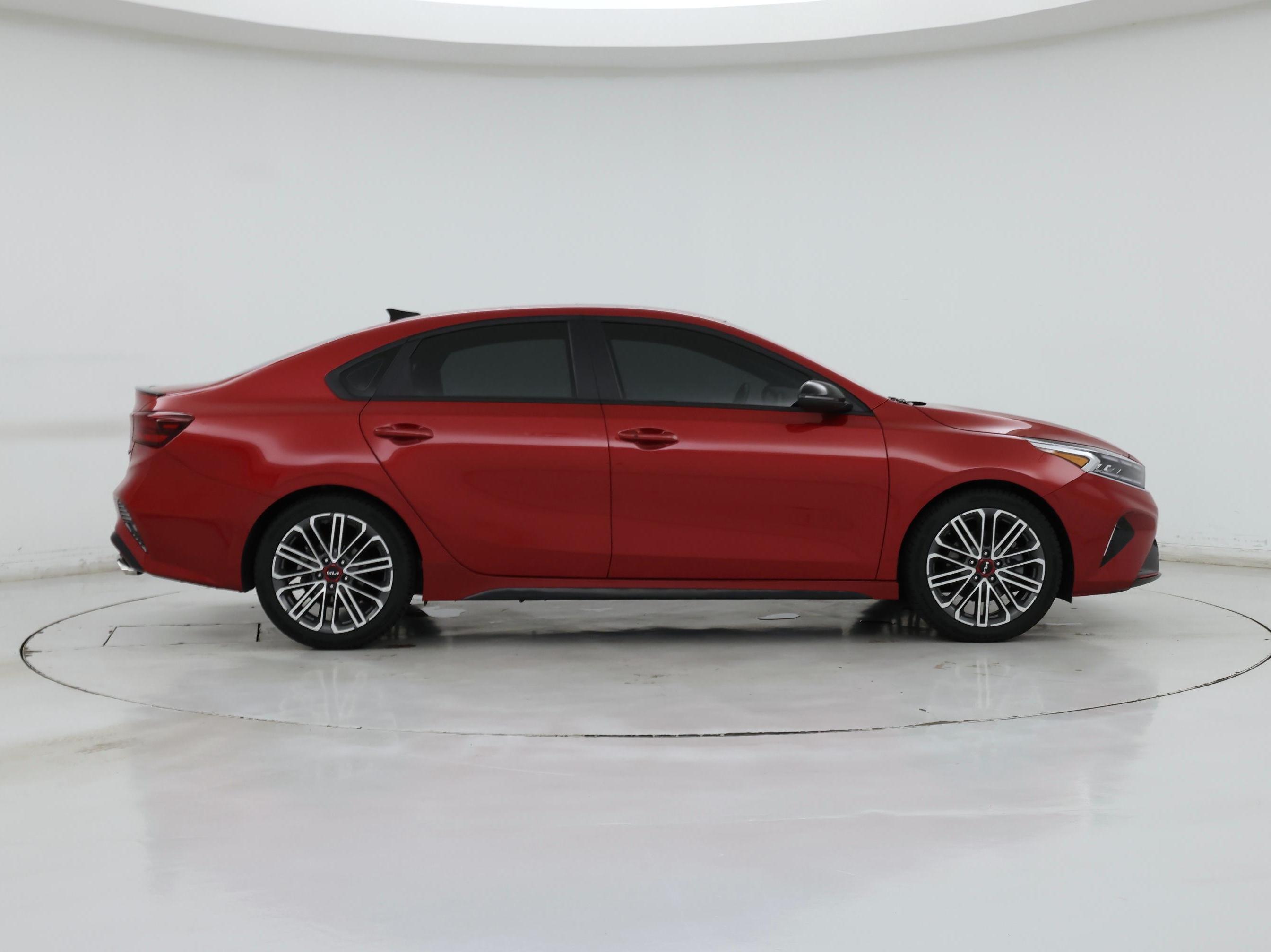 Thumbnail: 2024 Kia Forte - 7