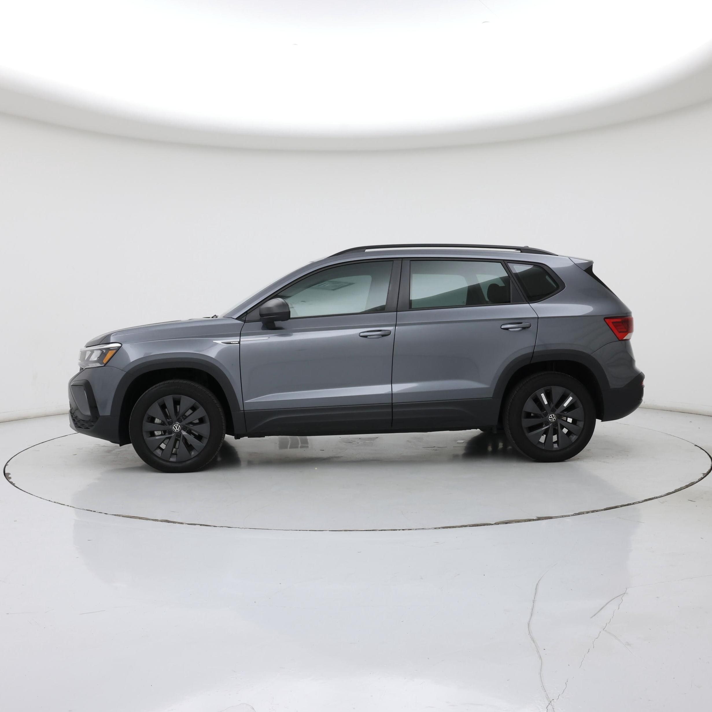 Thumbnail: 2024 Volkswagen Taos - 3