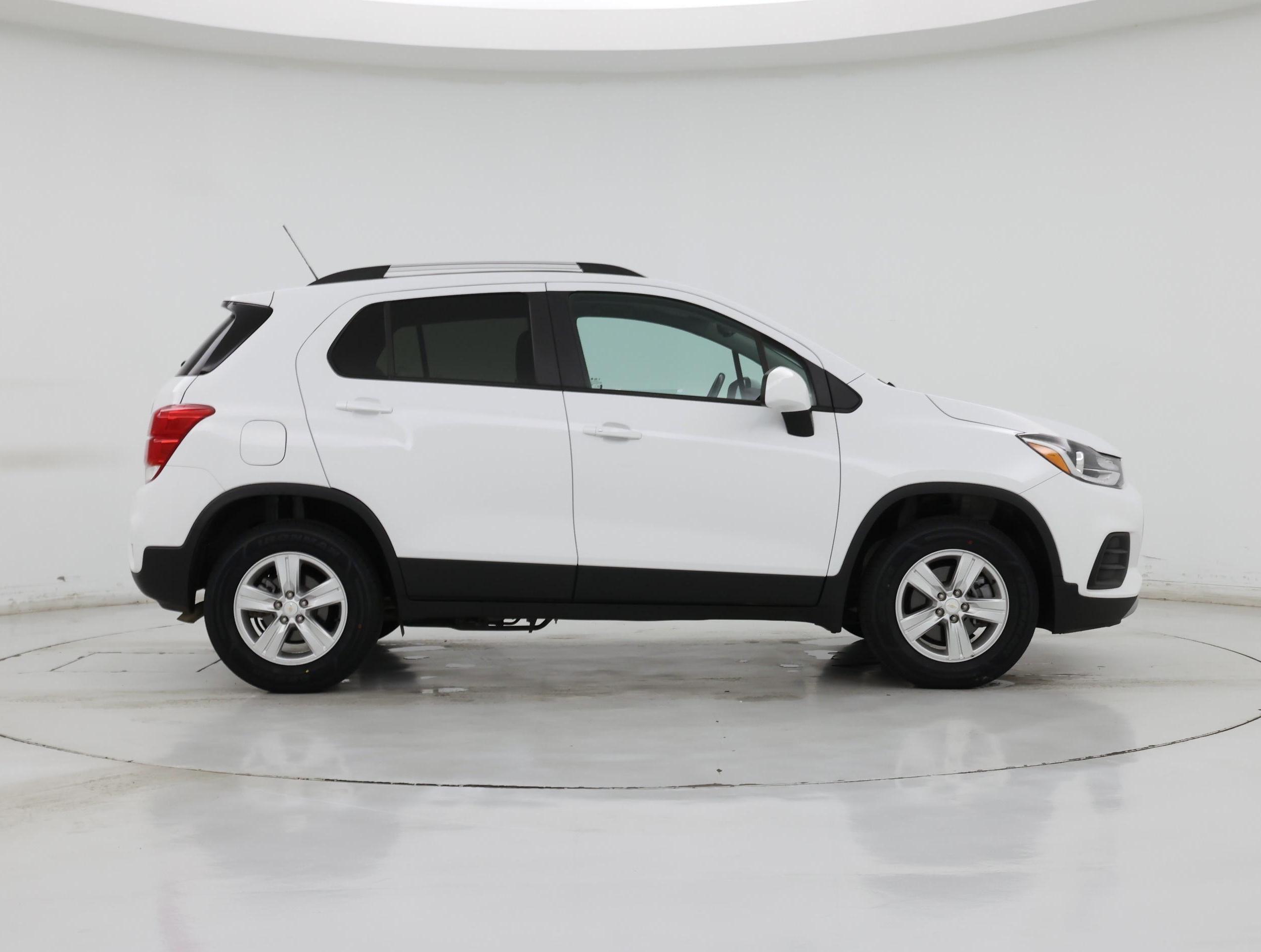 Thumbnail: 2022 Chevrolet Trax - 7