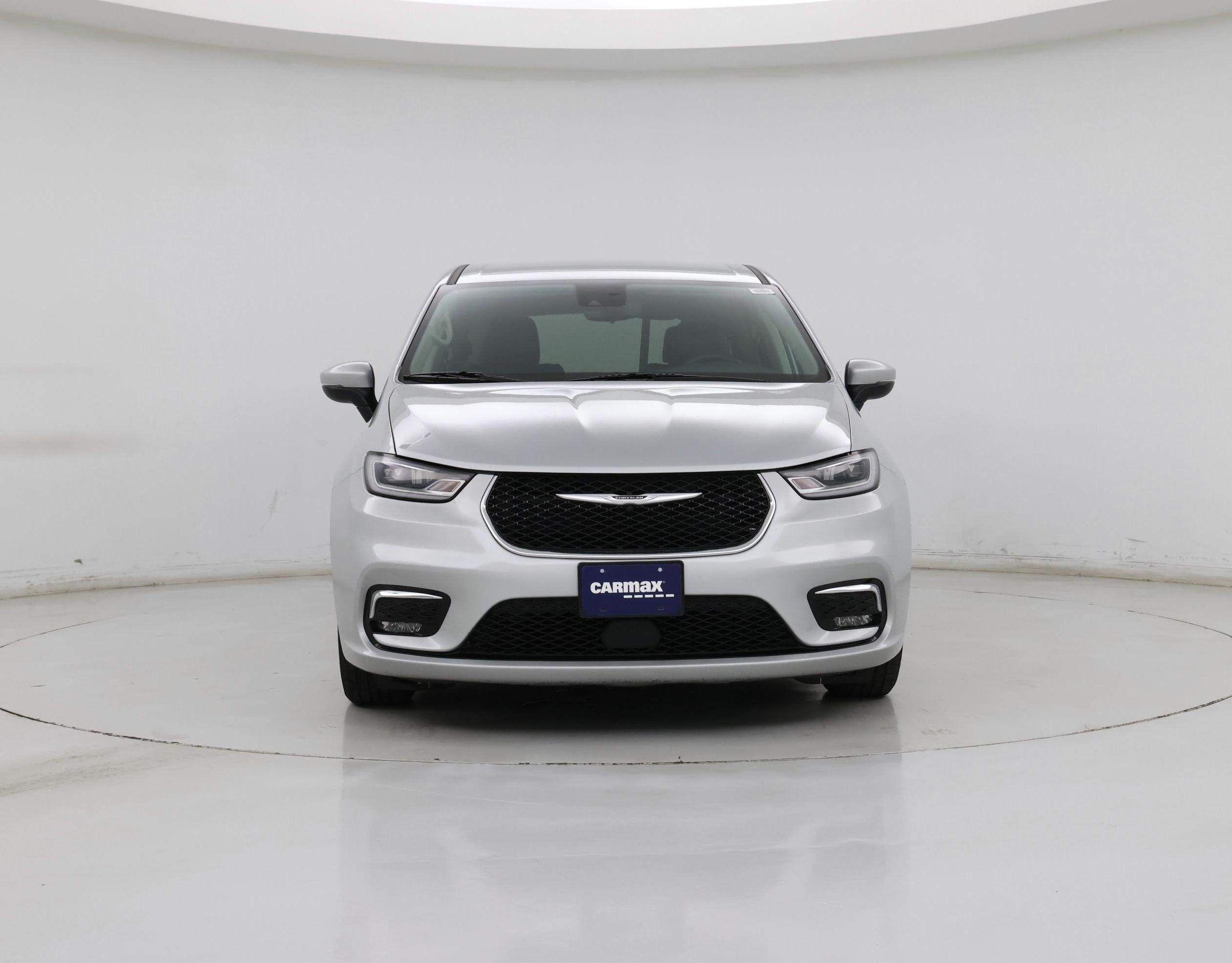 Thumbnail: 2023 Chrysler Pacifica - 5