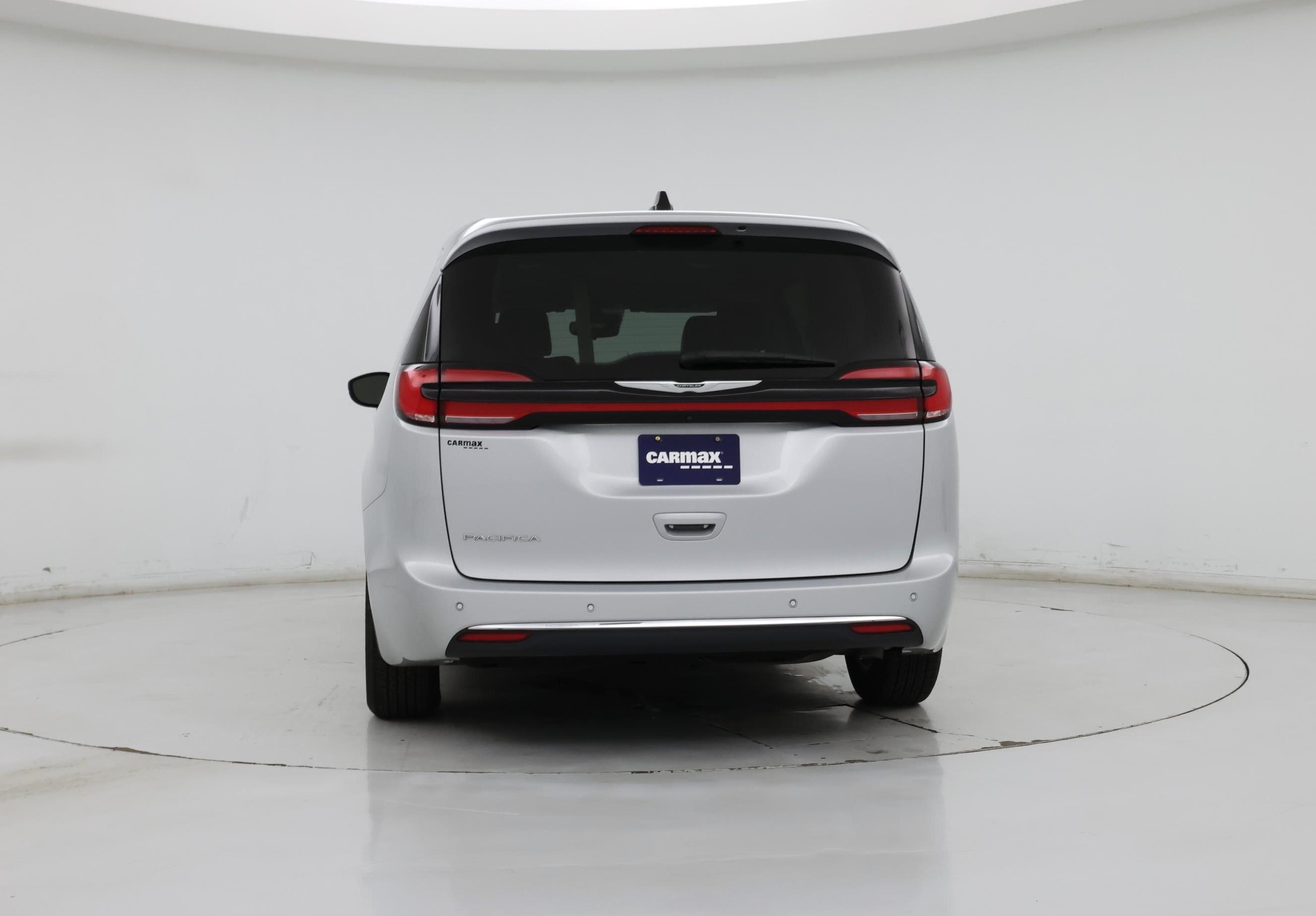 Thumbnail: 2023 Chrysler Pacifica - 6