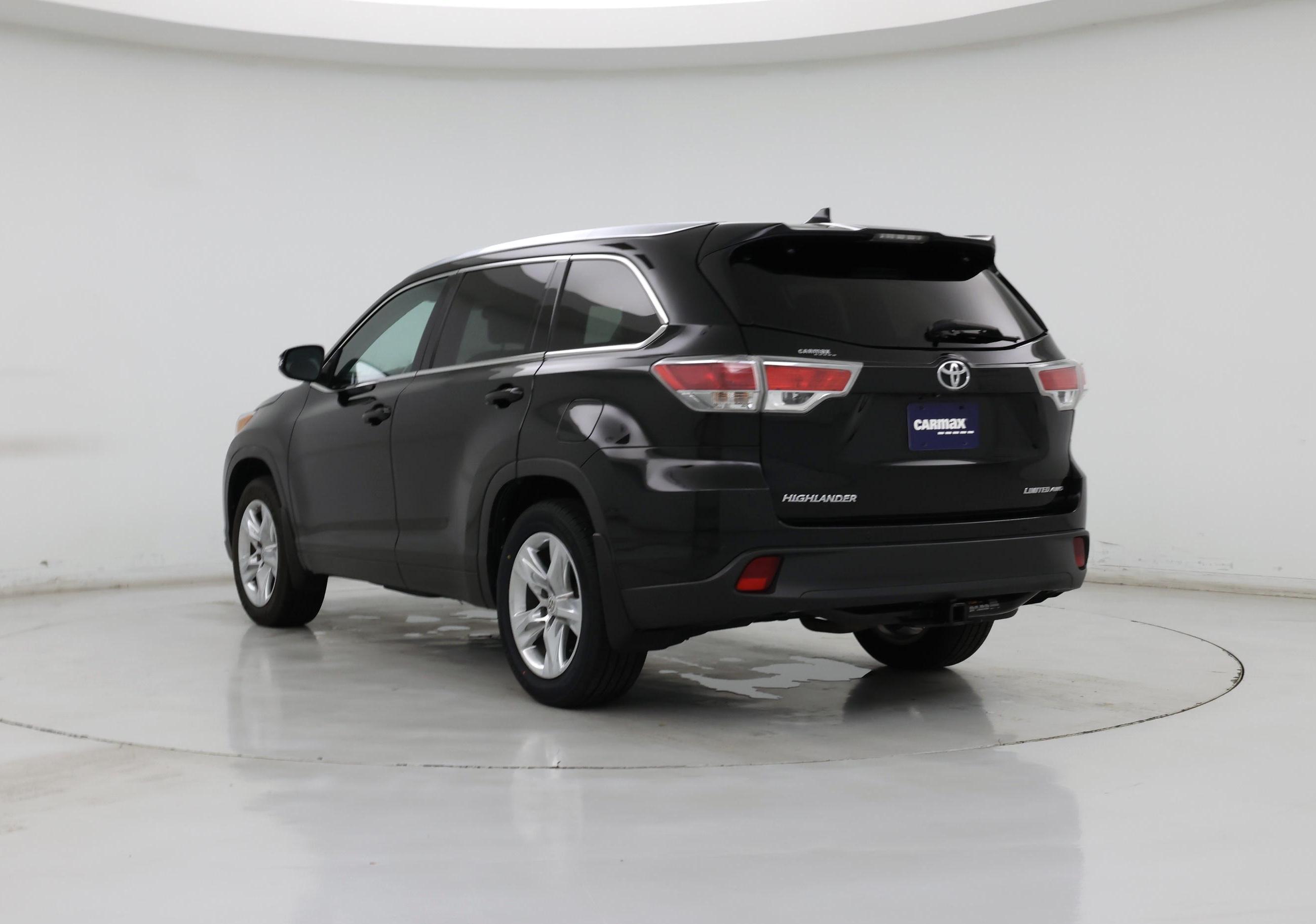 Thumbnail: 2014 Toyota Highlander - 2
