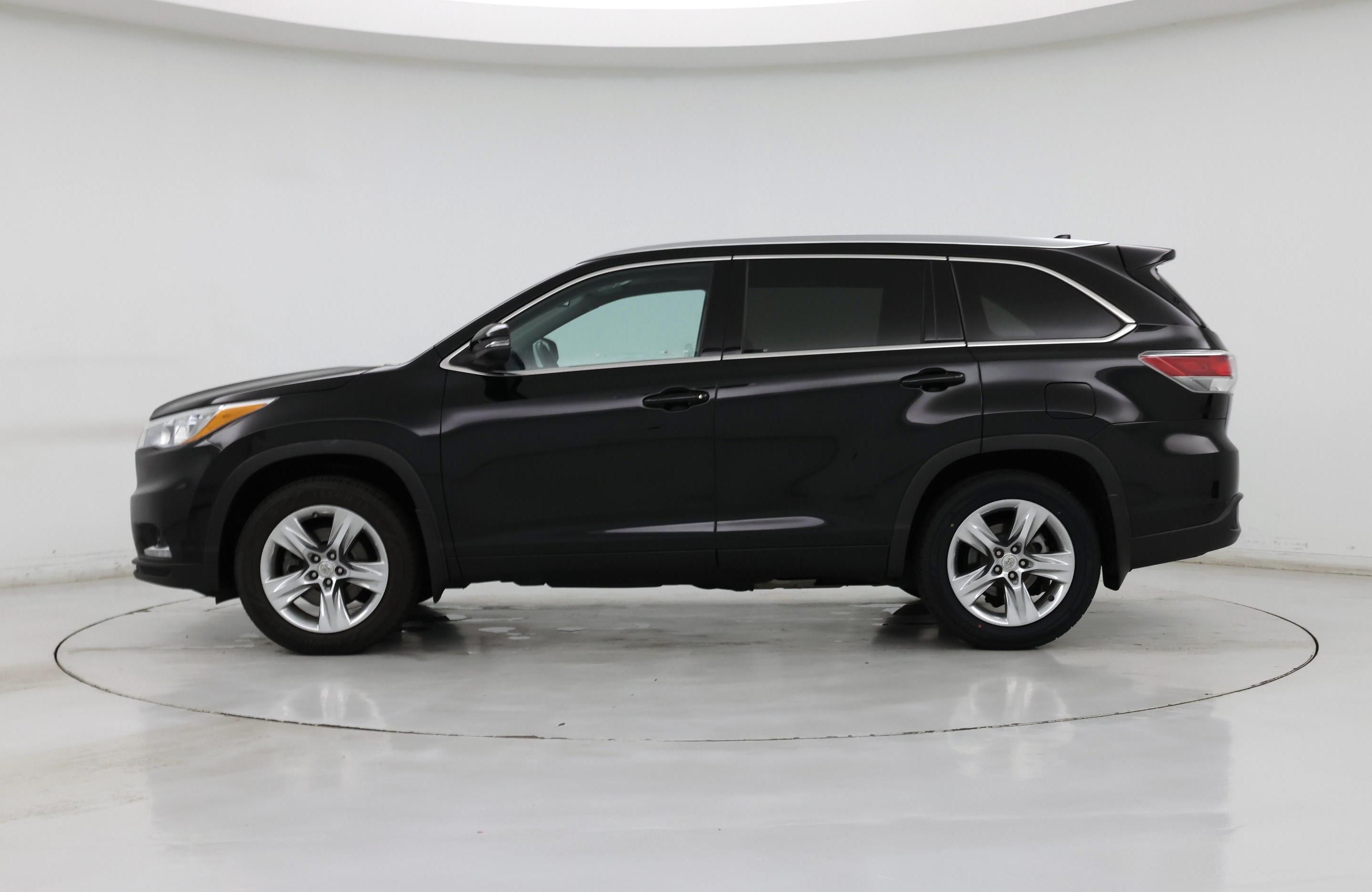 Thumbnail: 2014 Toyota Highlander - 3