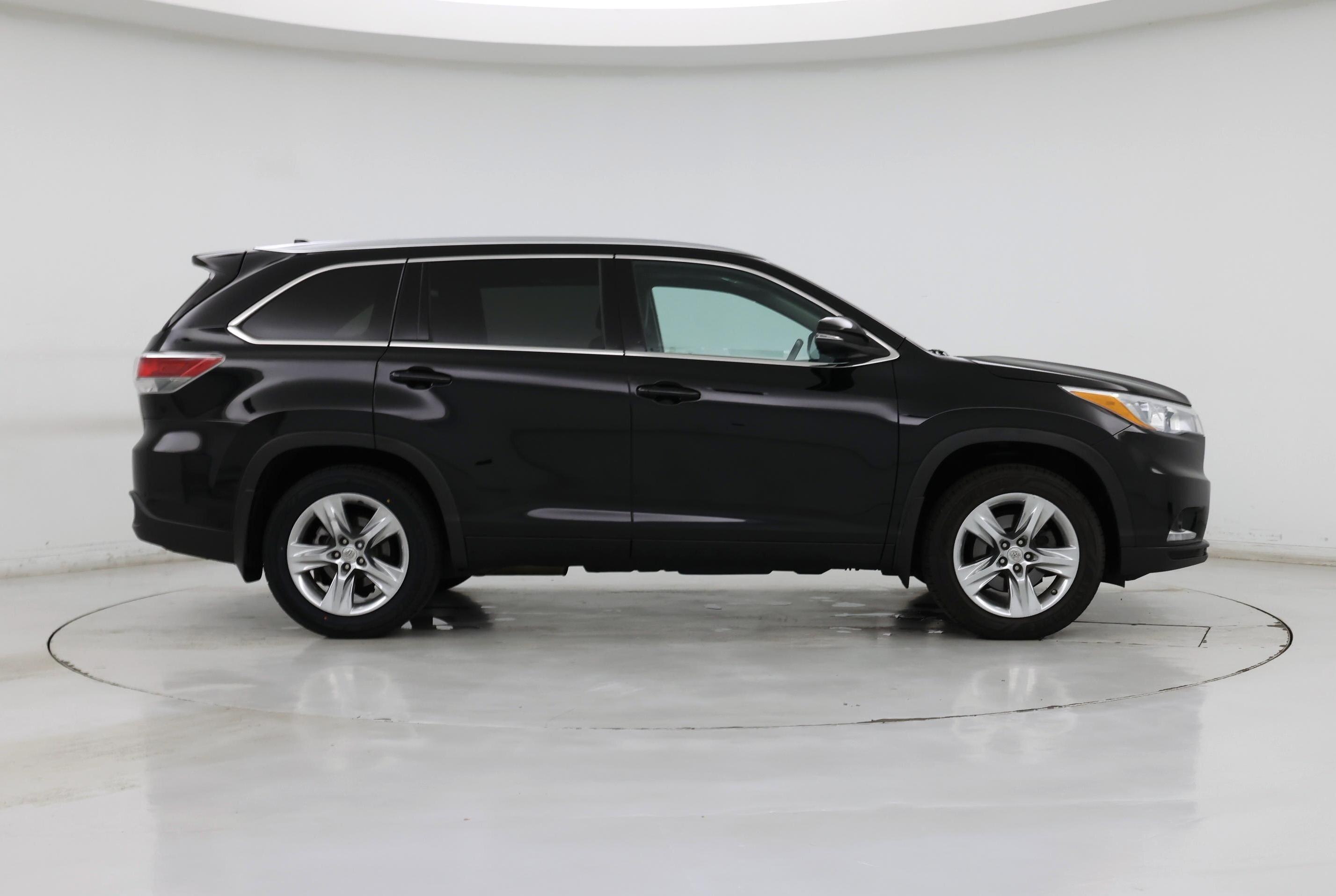 Thumbnail: 2014 Toyota Highlander - 7