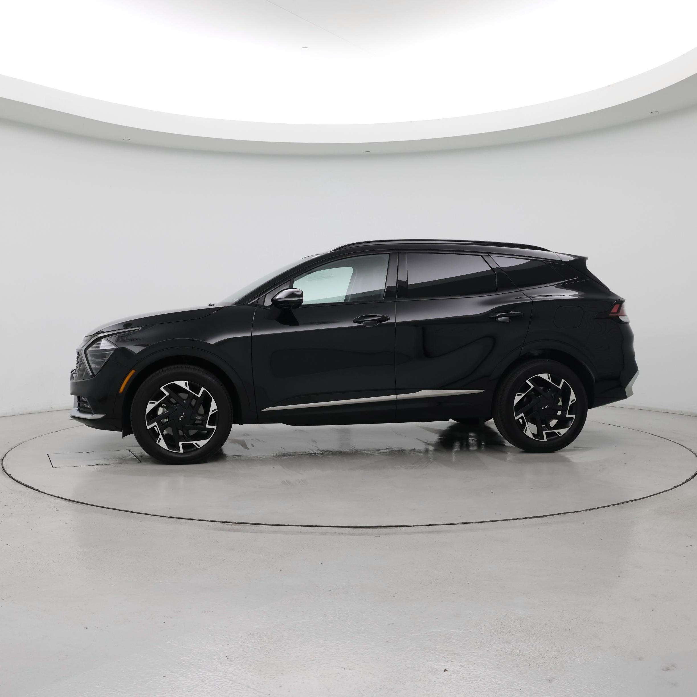 Thumbnail: 2025 Kia Sportage - 3
